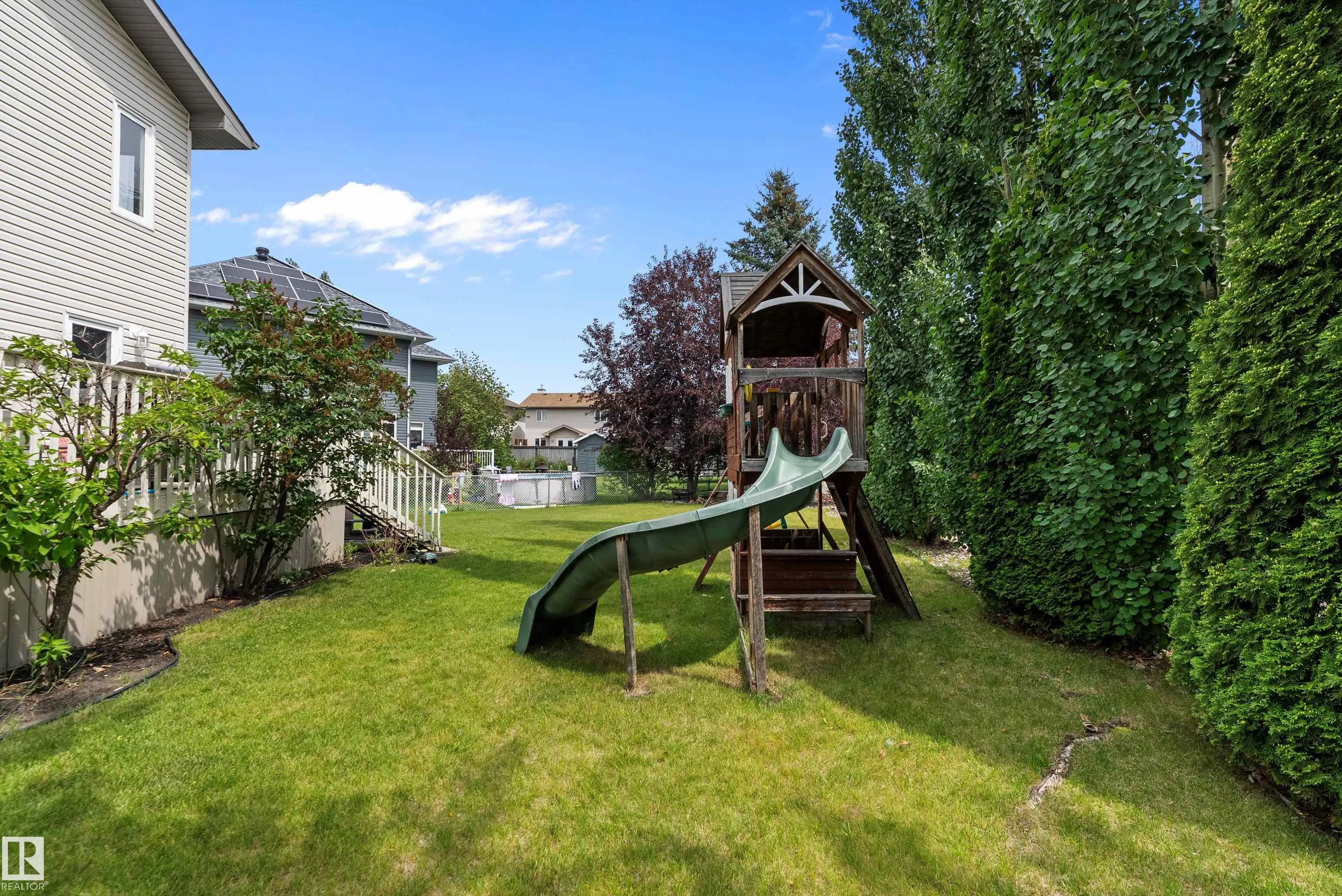 12 BIRCHWOOD Close