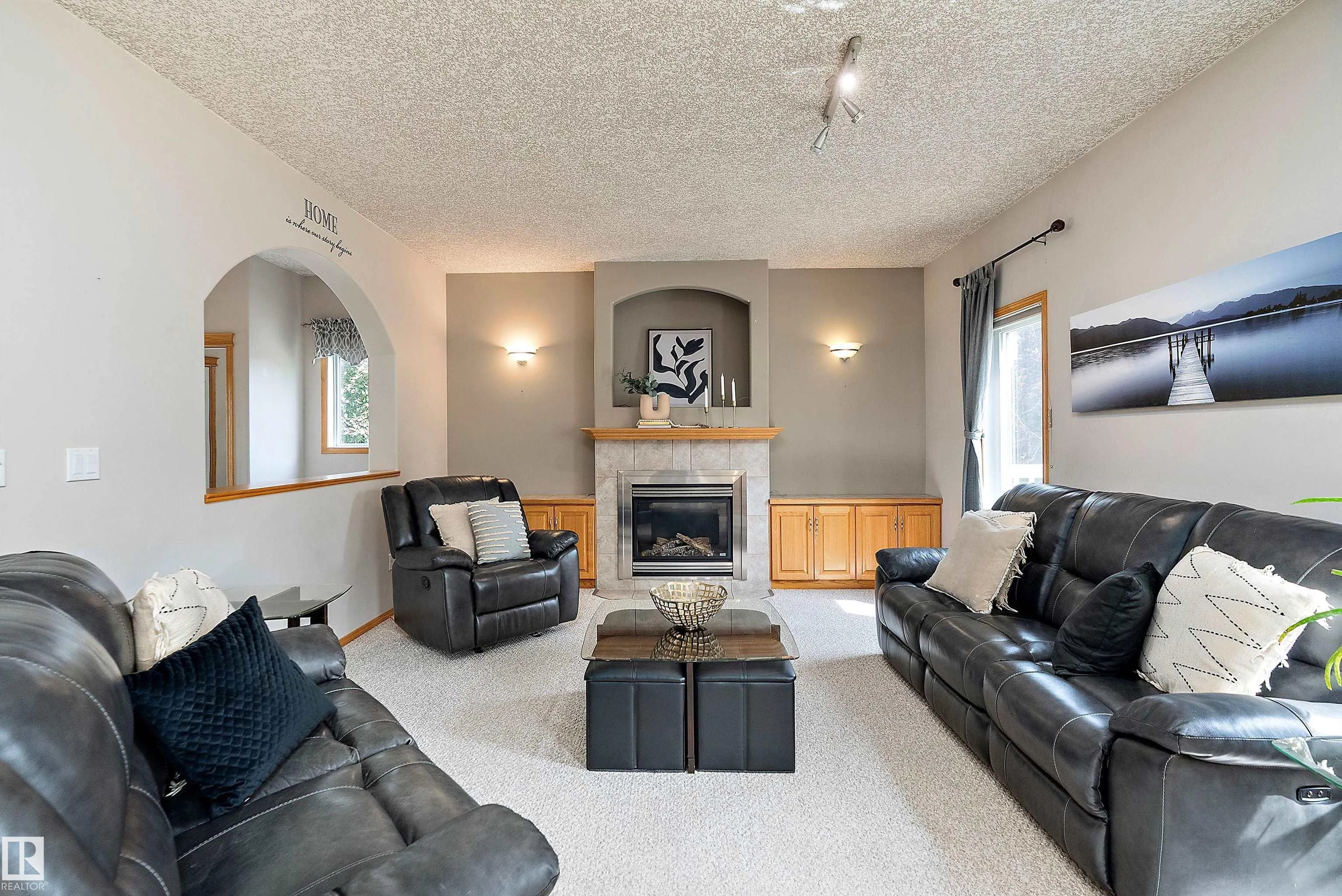 12 BIRCHWOOD Close