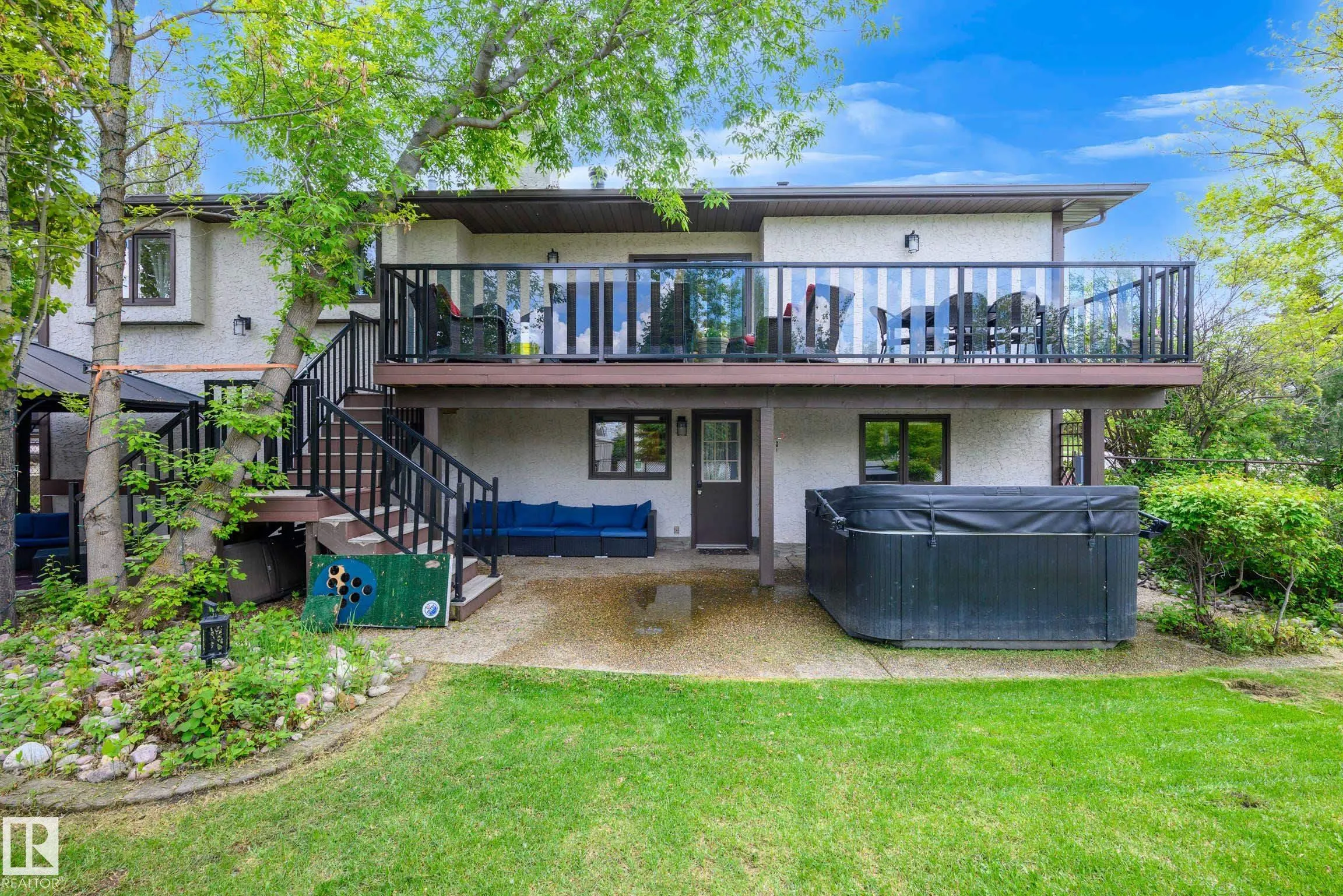 7 FIELDSTONE Cove