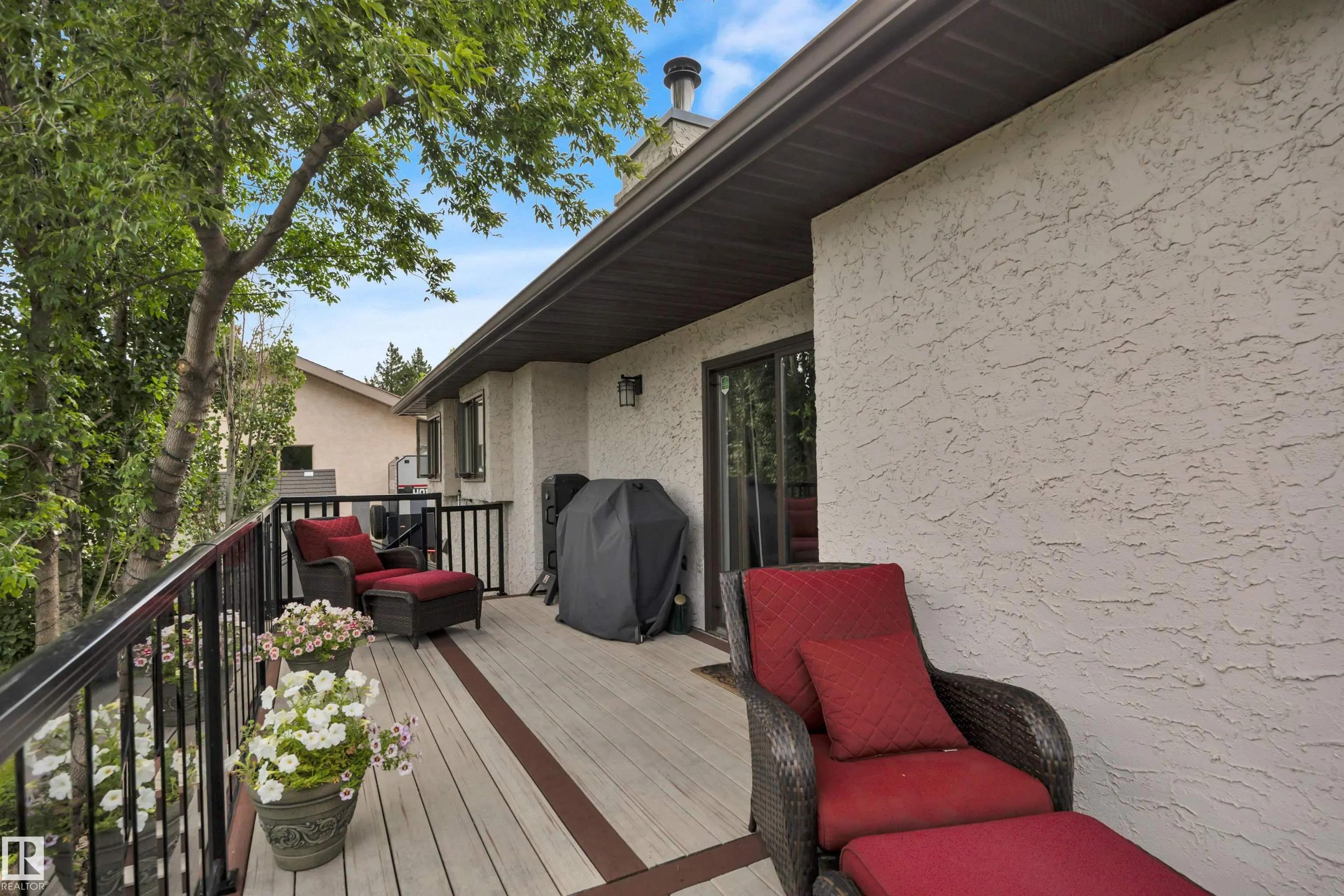 7 FIELDSTONE Cove