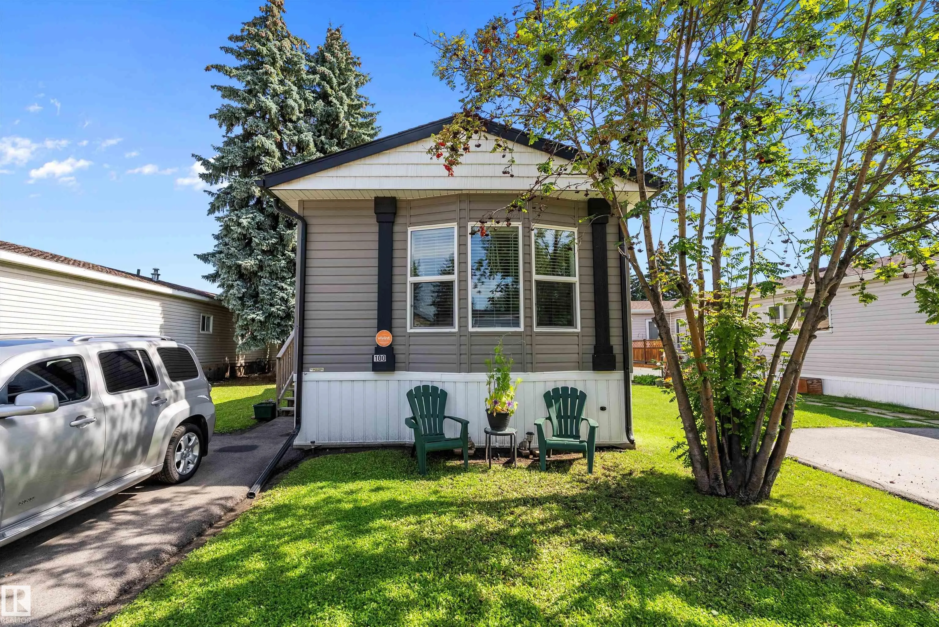 100 Willow Park Estates