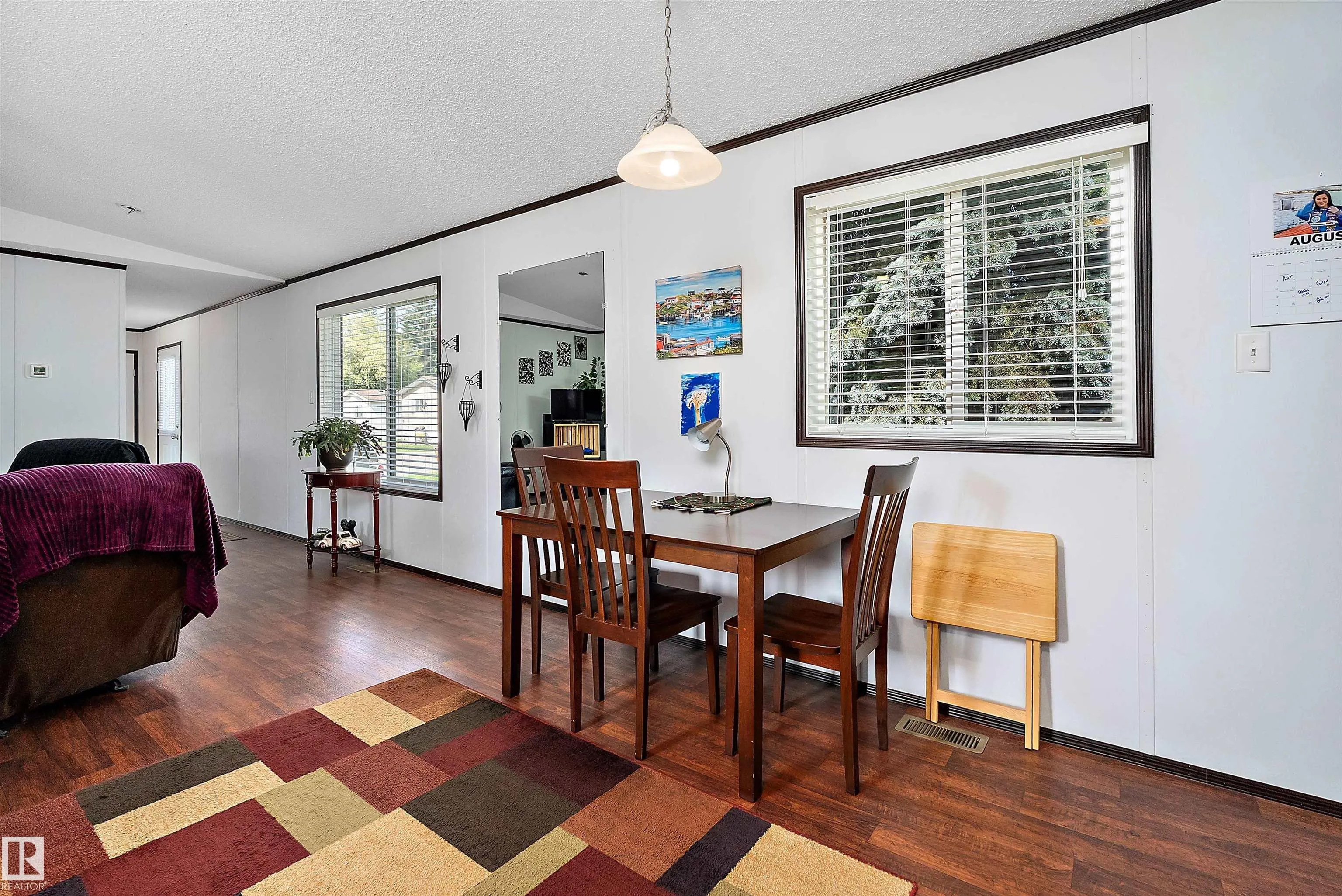 100 Willow Park Estates