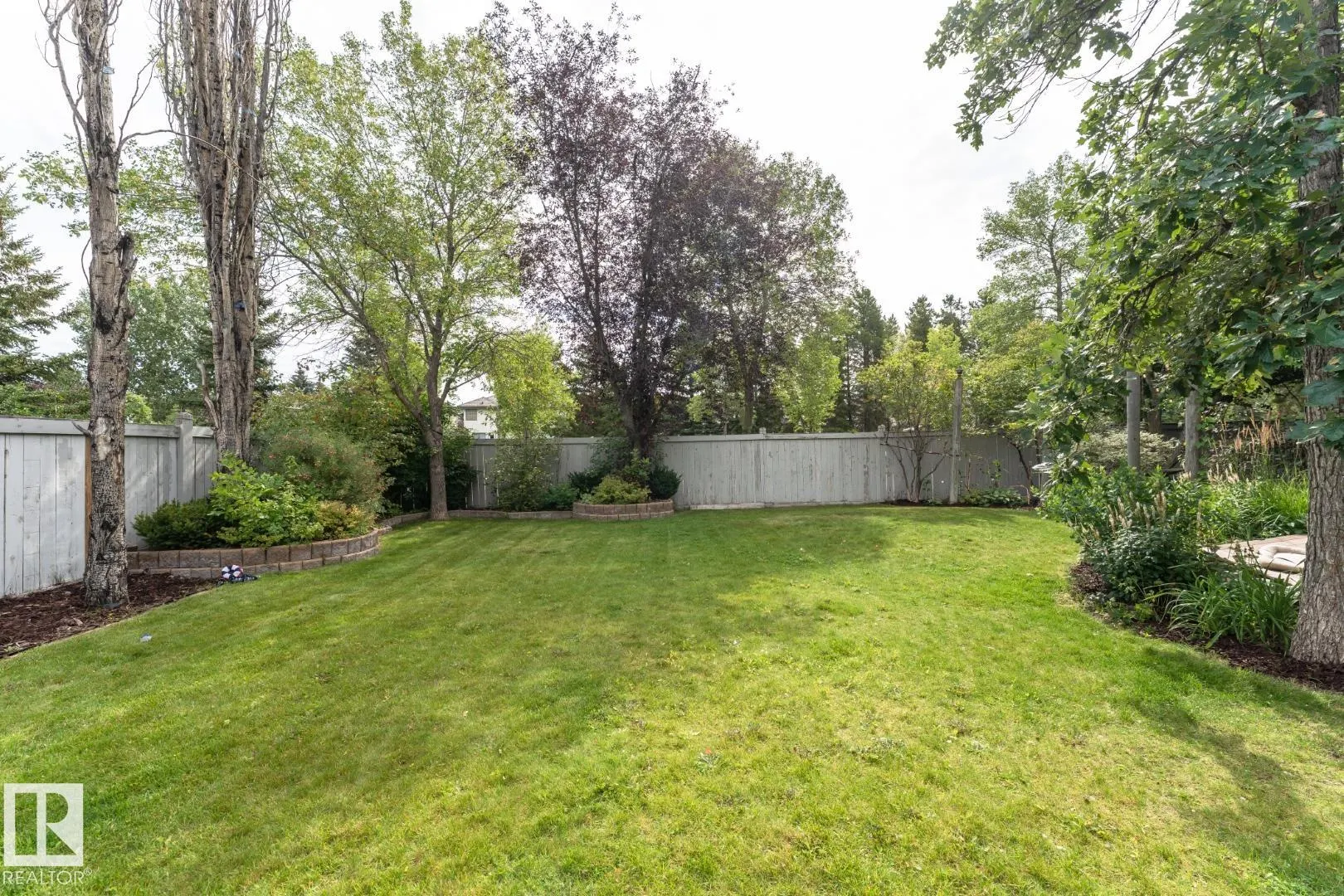 160 CARLSON Close