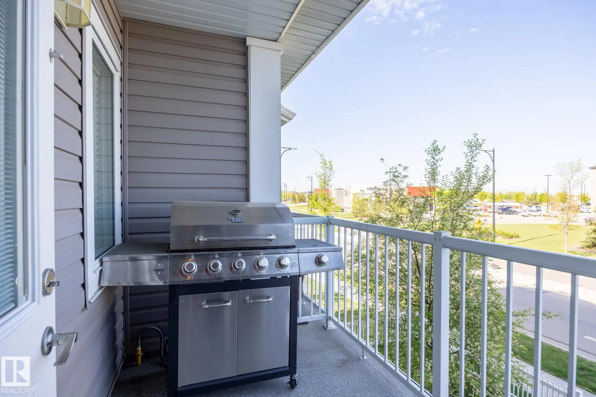 150 EVERITT DR