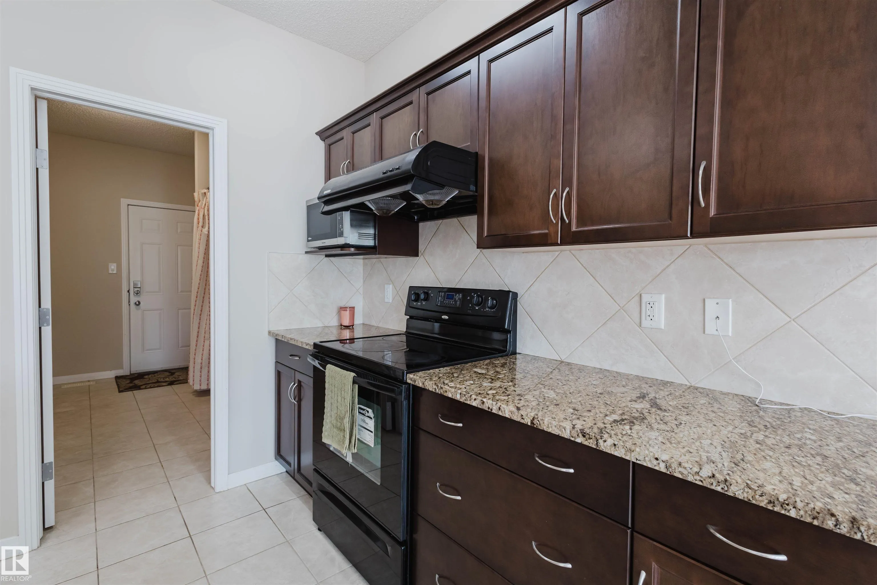 6731 SPEAKER Place