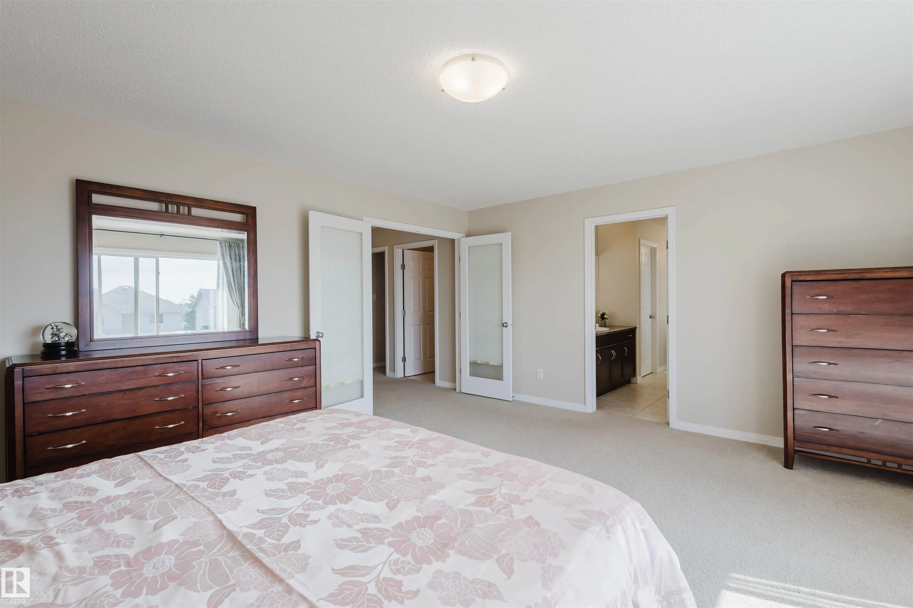 6731 SPEAKER Place