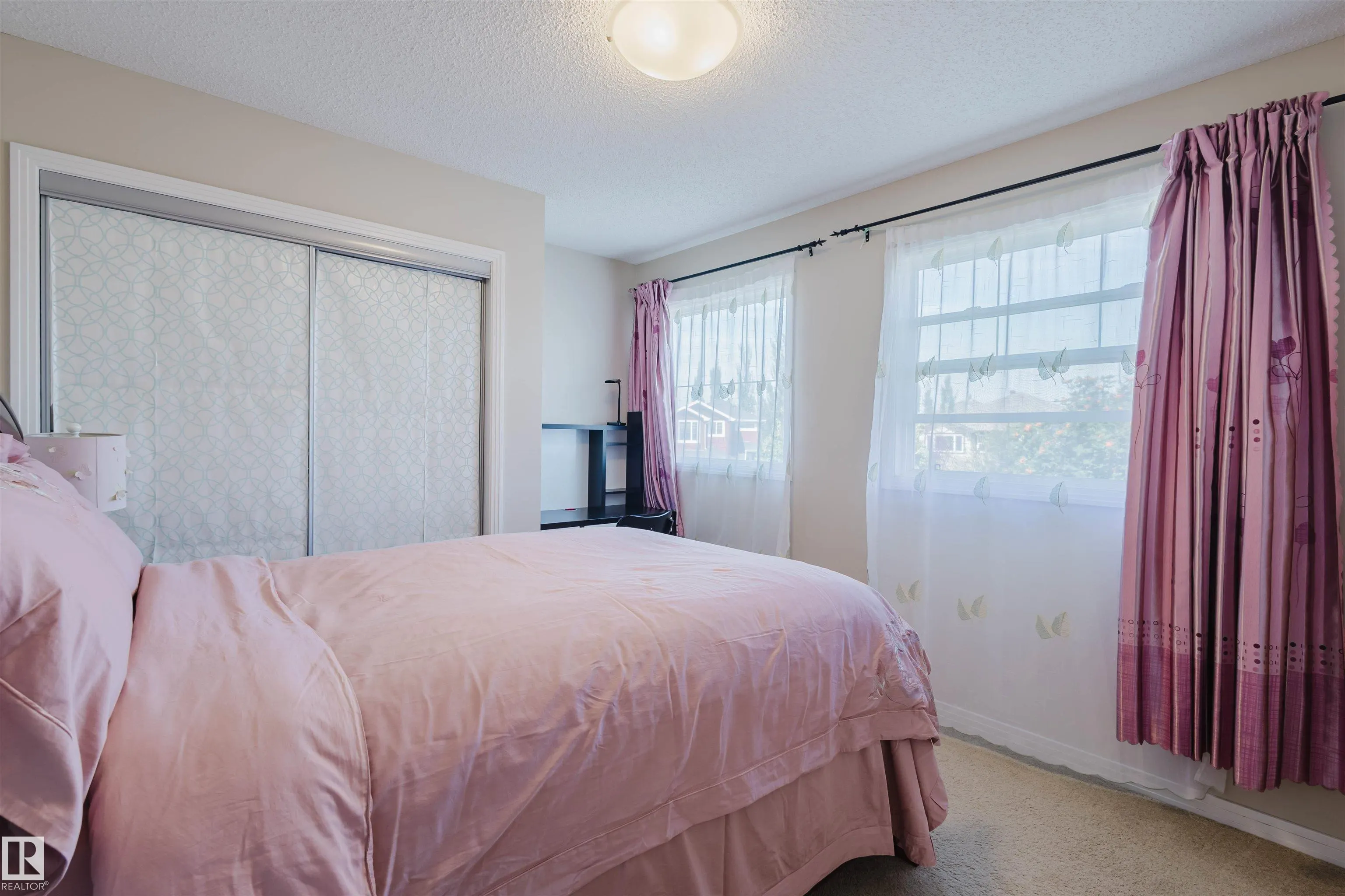 6731 SPEAKER Place