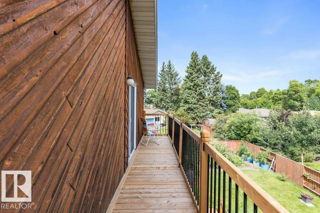 12 FALLHAVEN Place