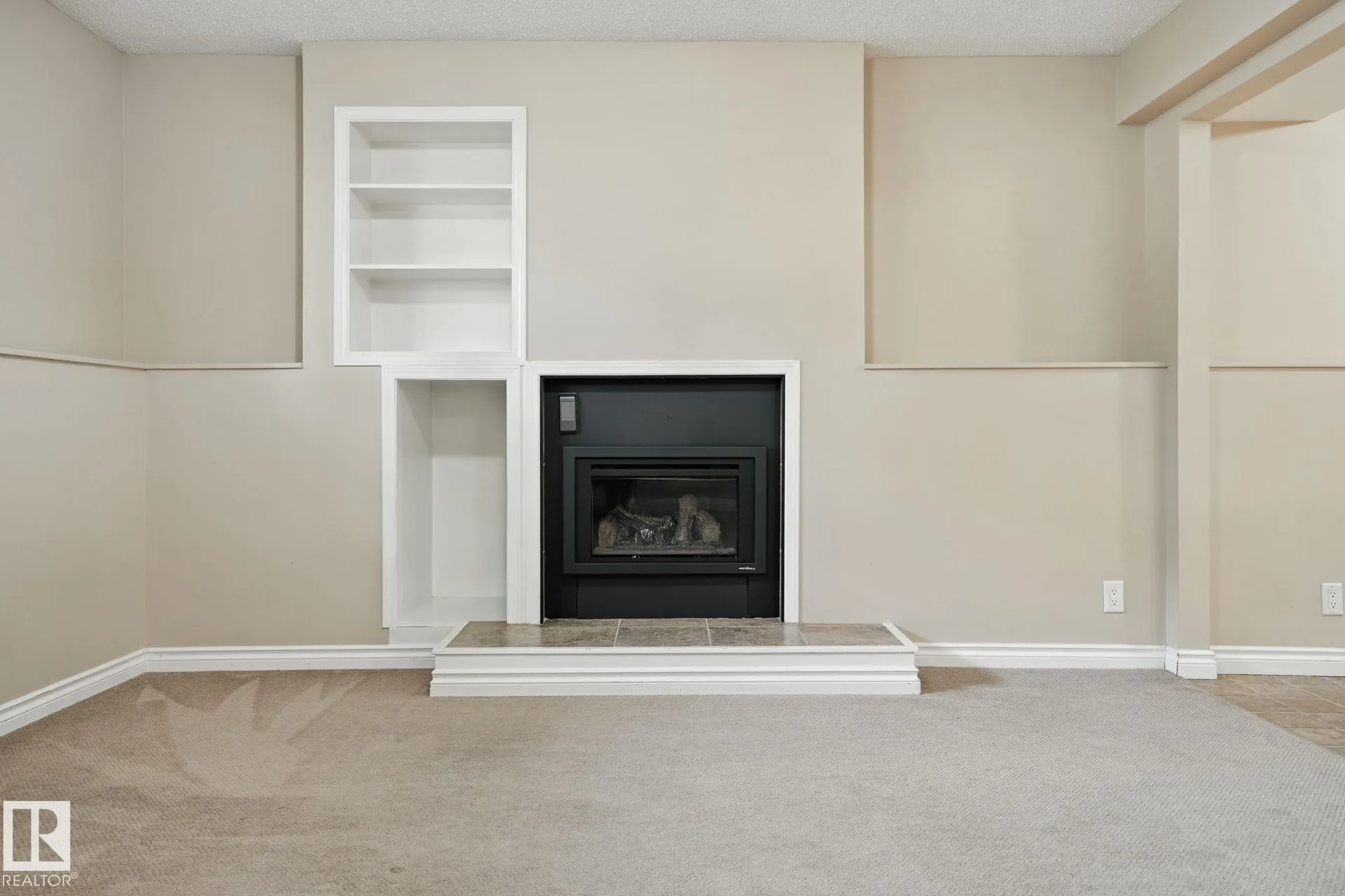 14 LEBLANC Place