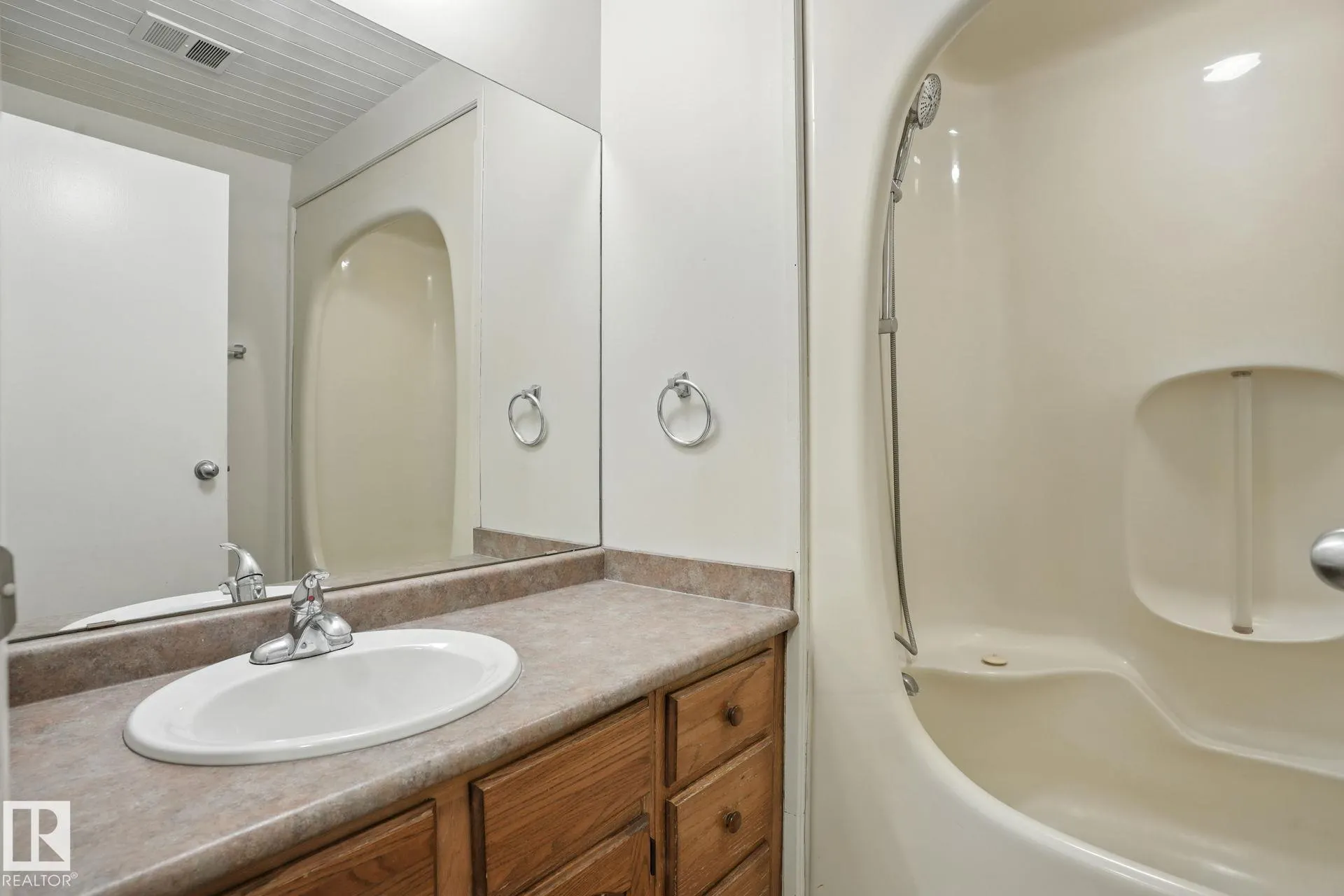 14 LEBLANC Place