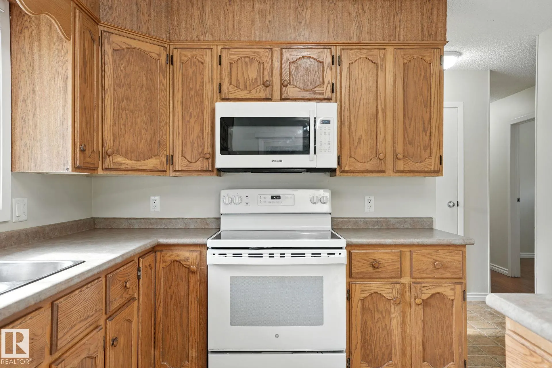 14 LEBLANC Place
