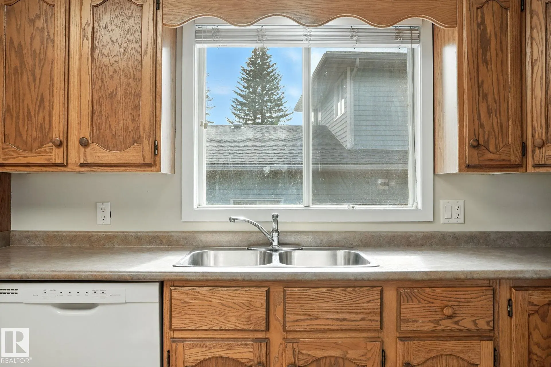 14 LEBLANC Place