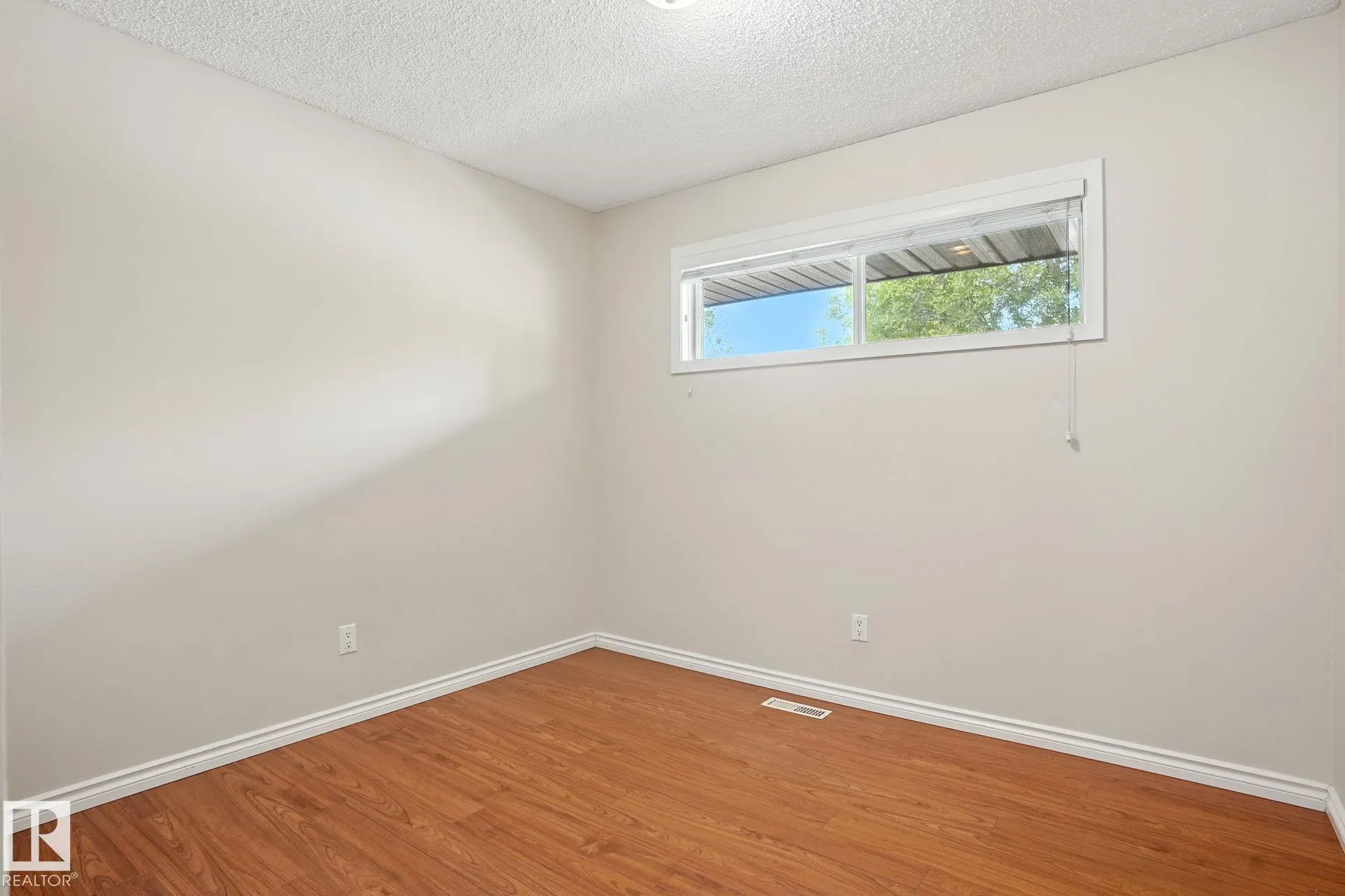 14 LEBLANC Place