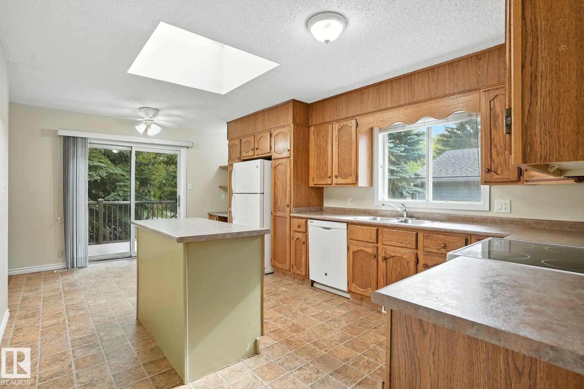 14 LEBLANC Place