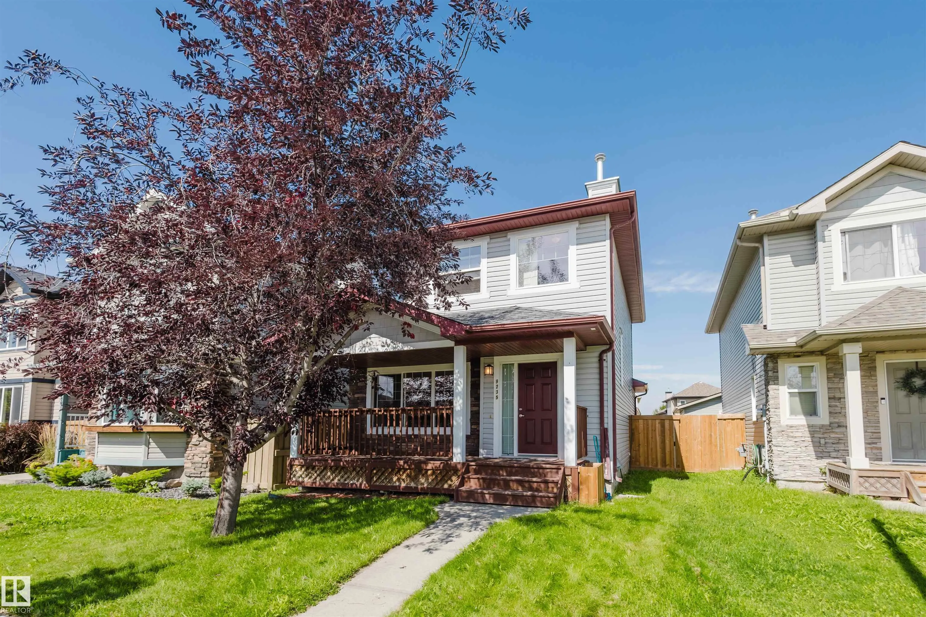 9235 SCOTT Lane