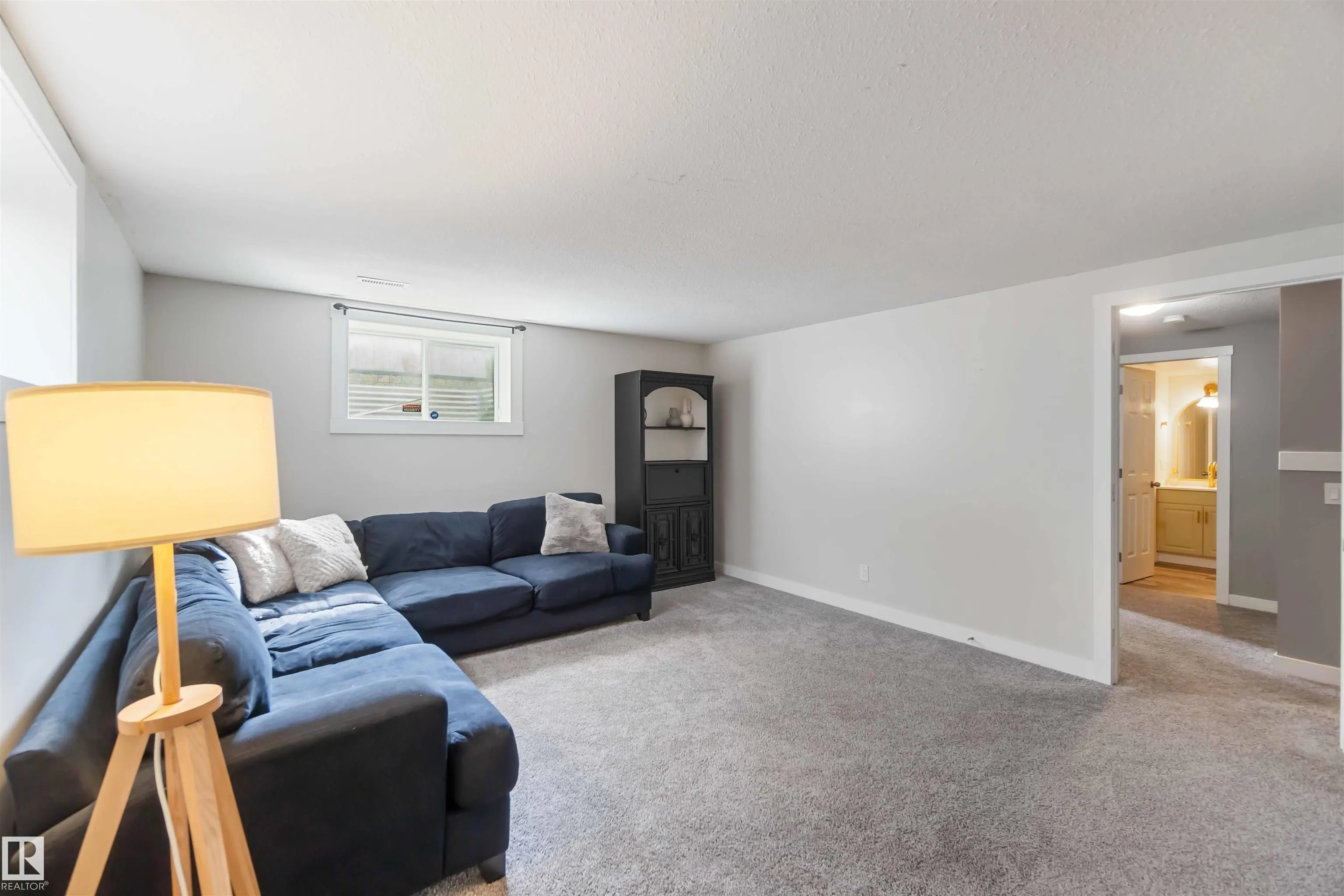 33 VENTNOR Place