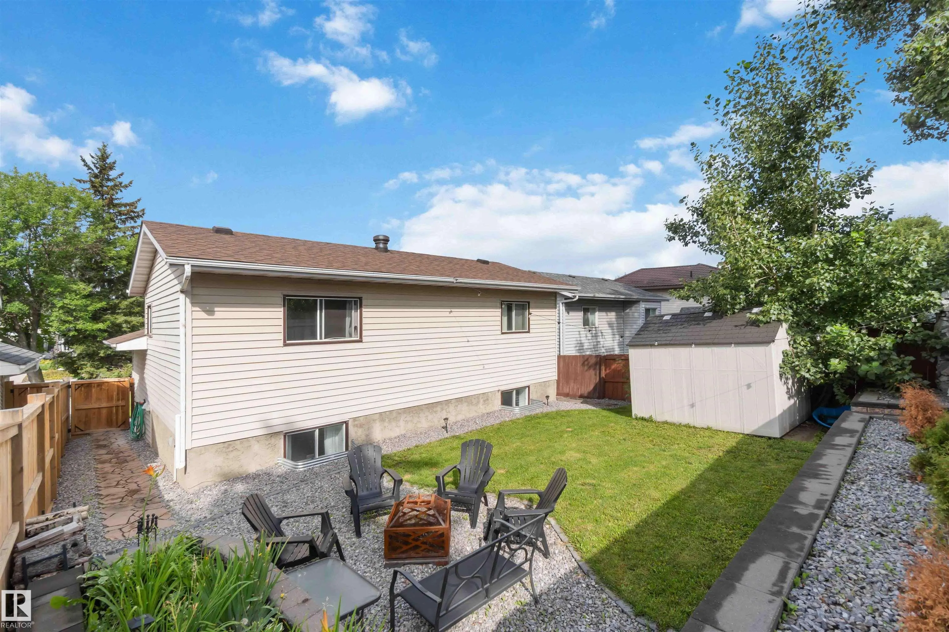 33 VENTNOR Place