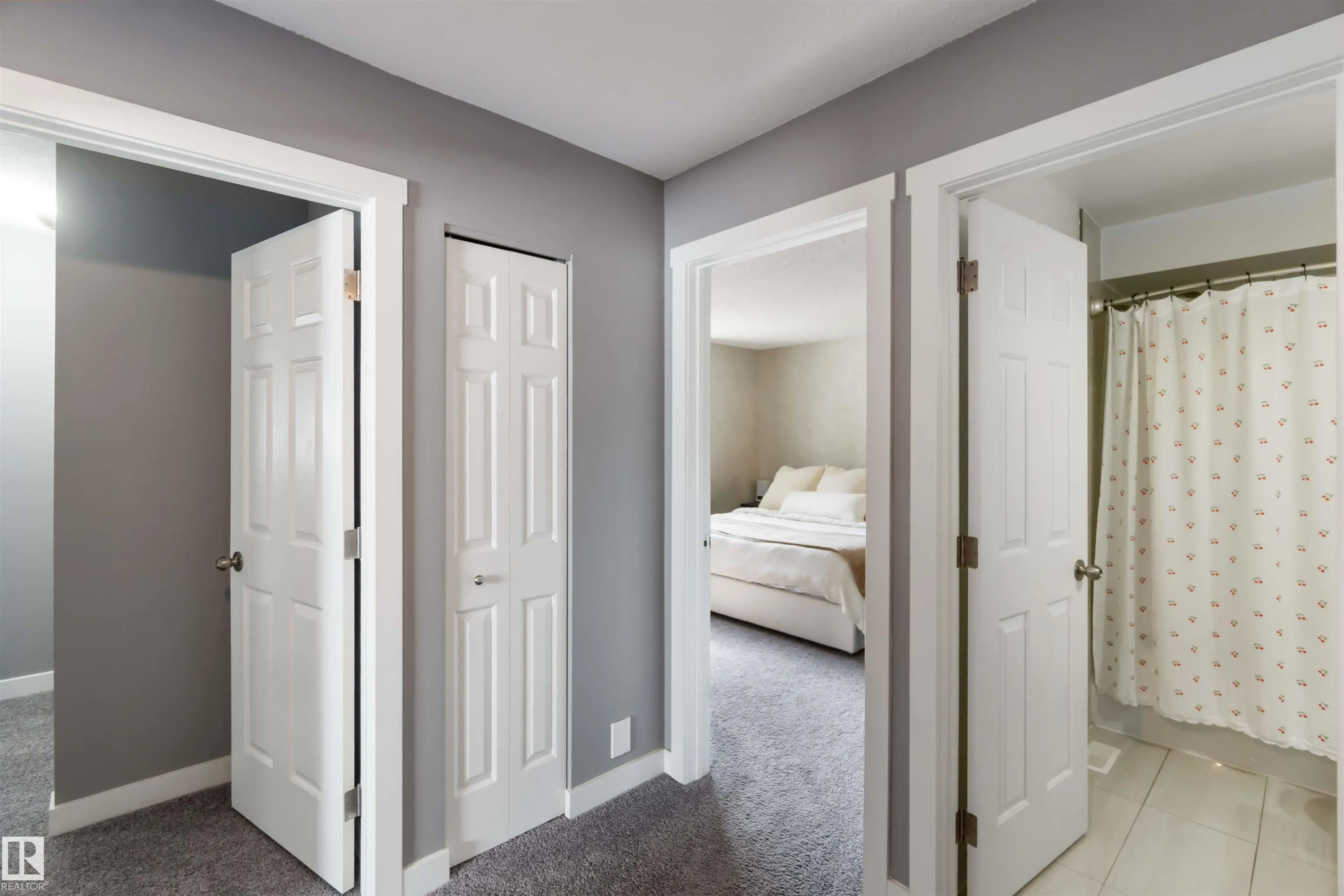 33 VENTNOR Place