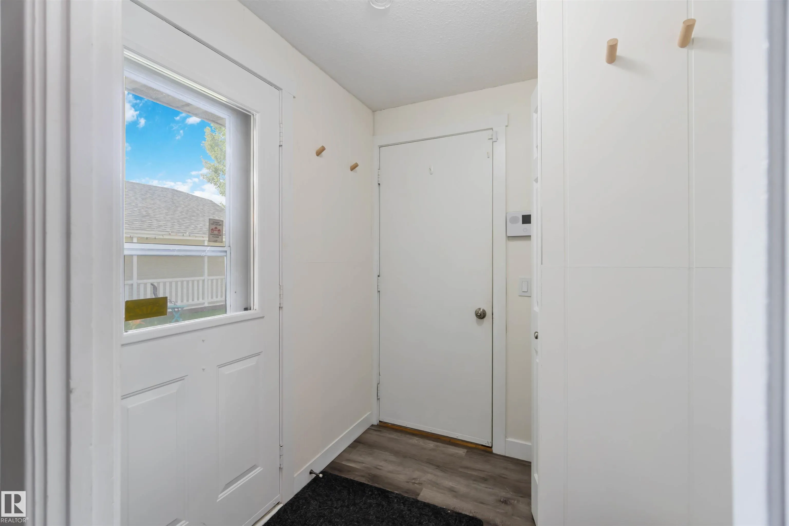 33 VENTNOR Place