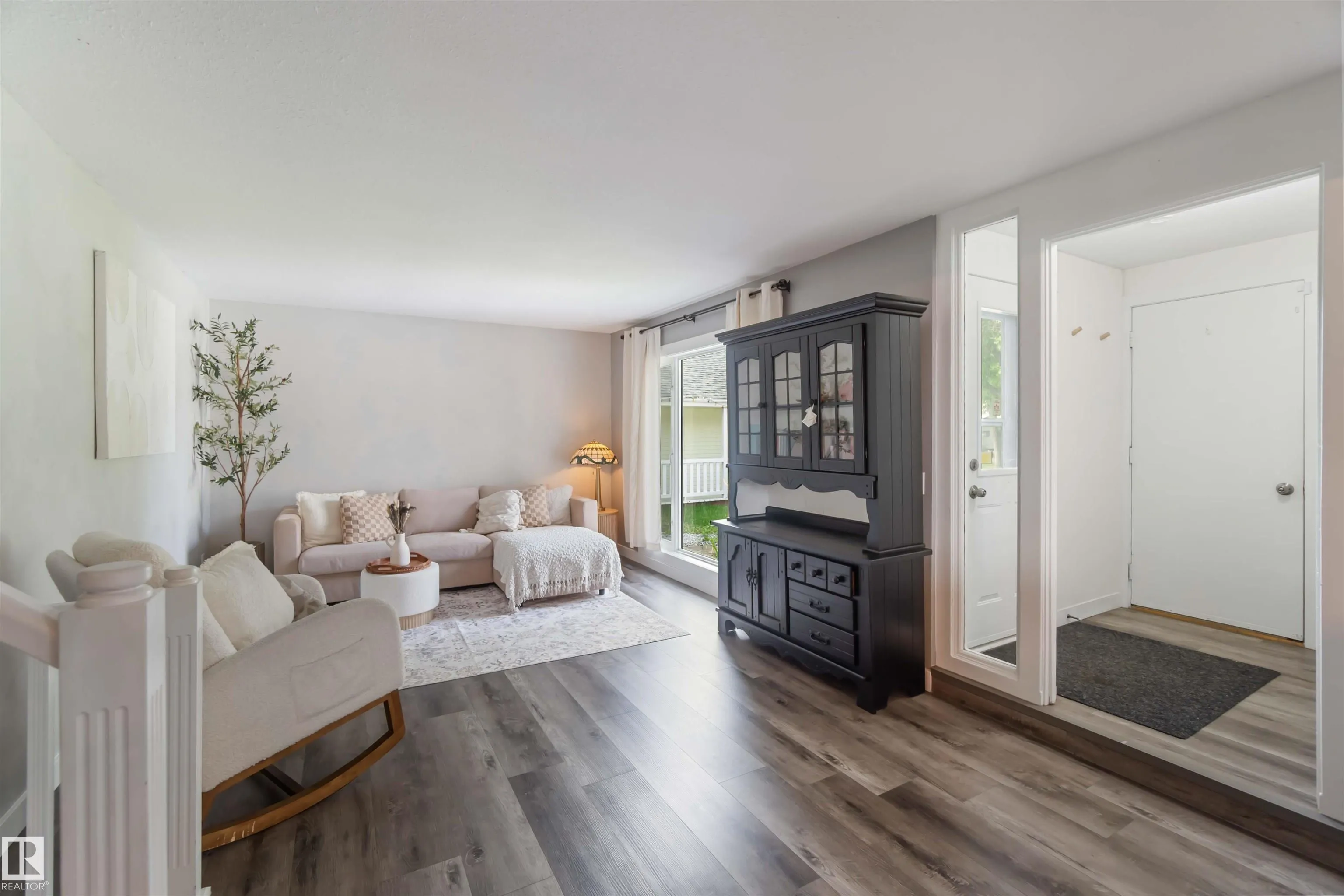 33 VENTNOR Place