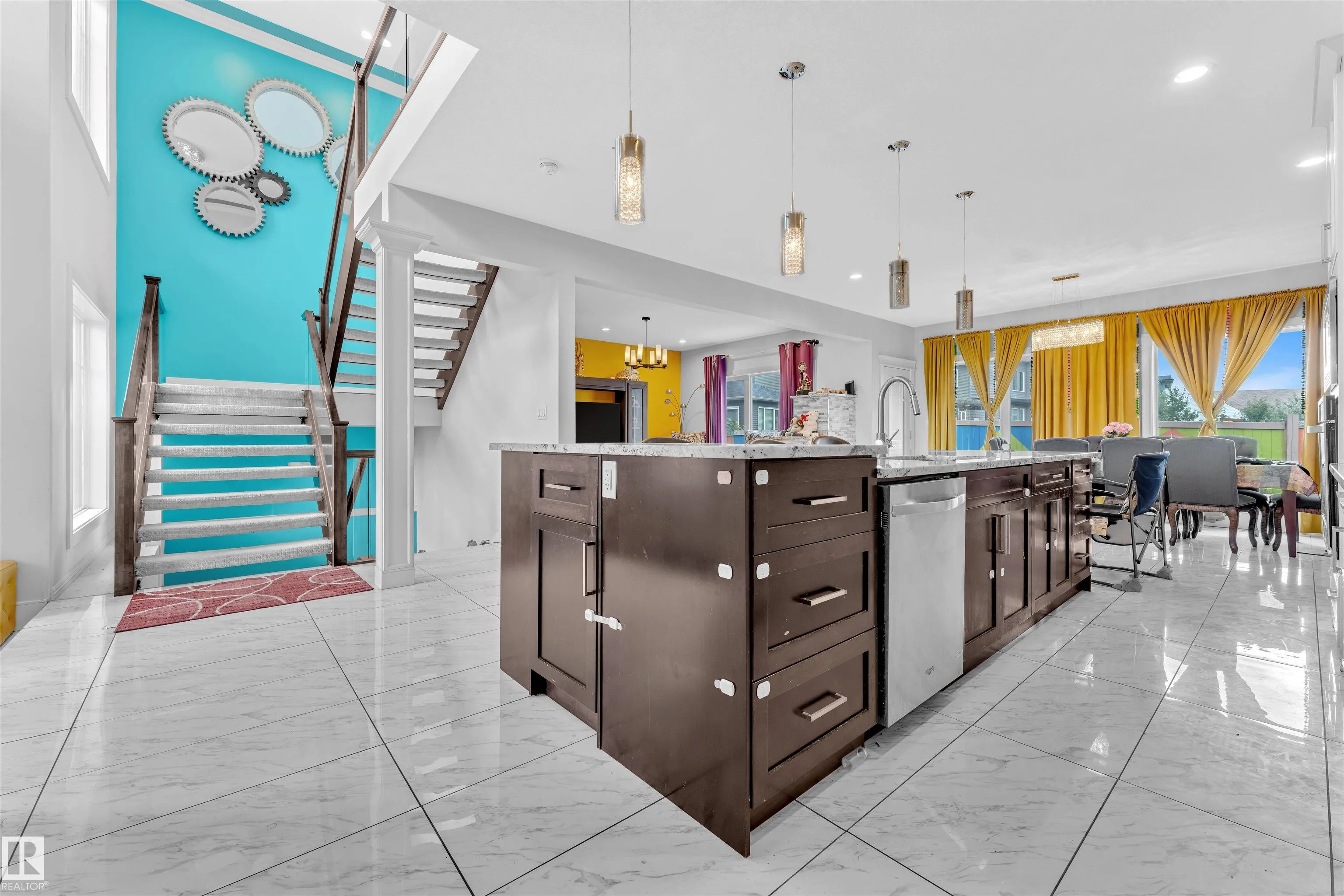 1273 ADAMSON Drive