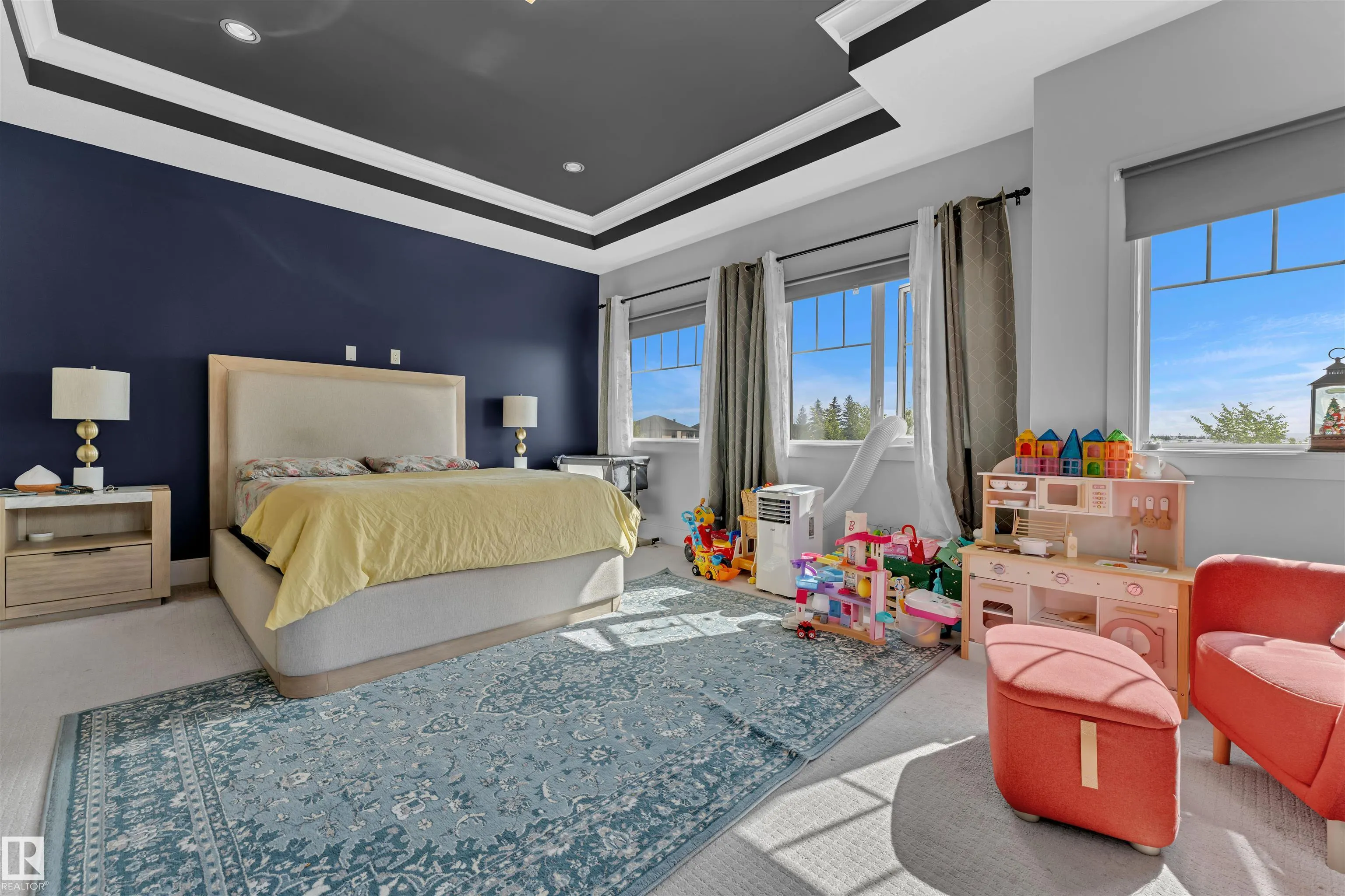 1273 ADAMSON Drive