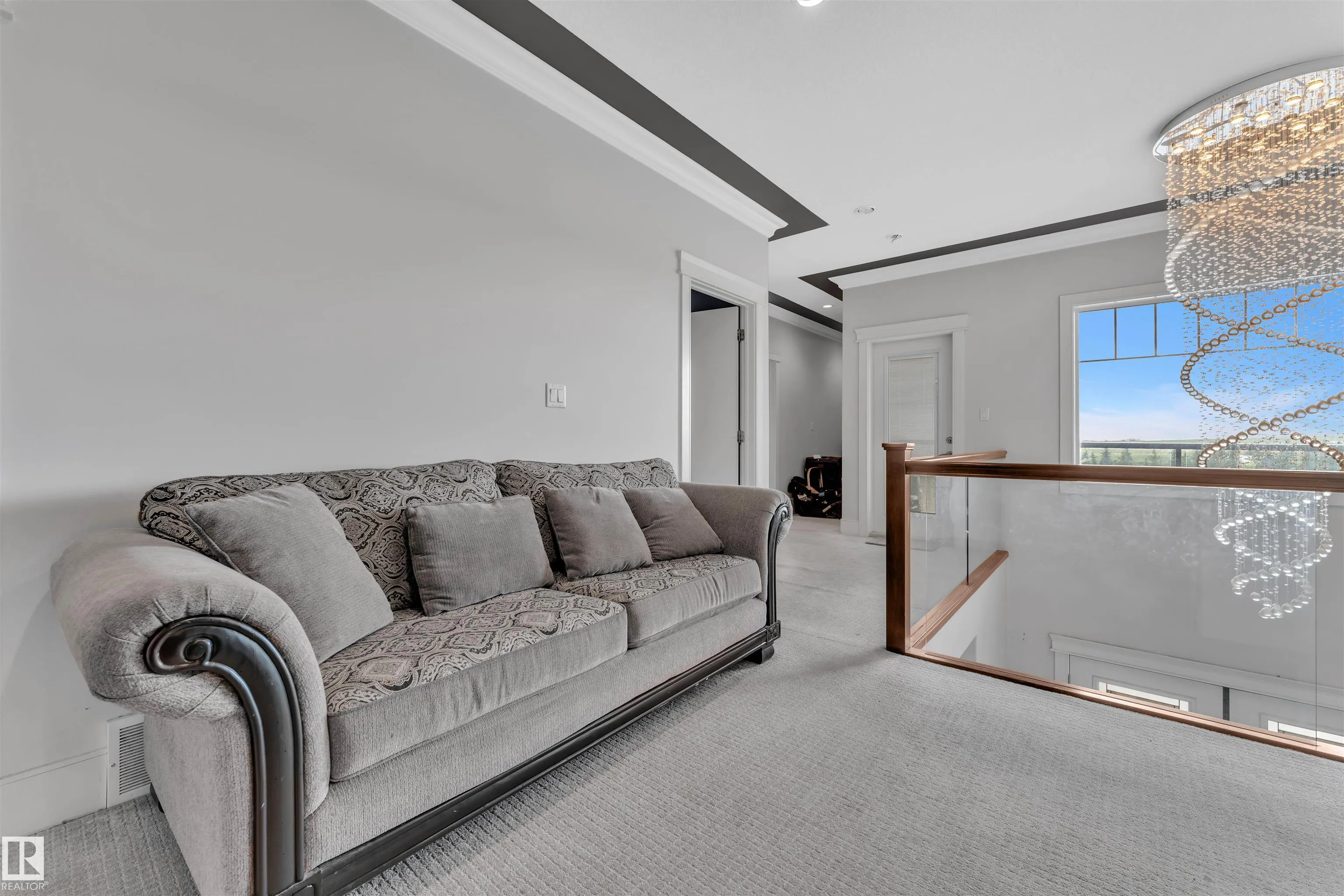 1273 ADAMSON Drive