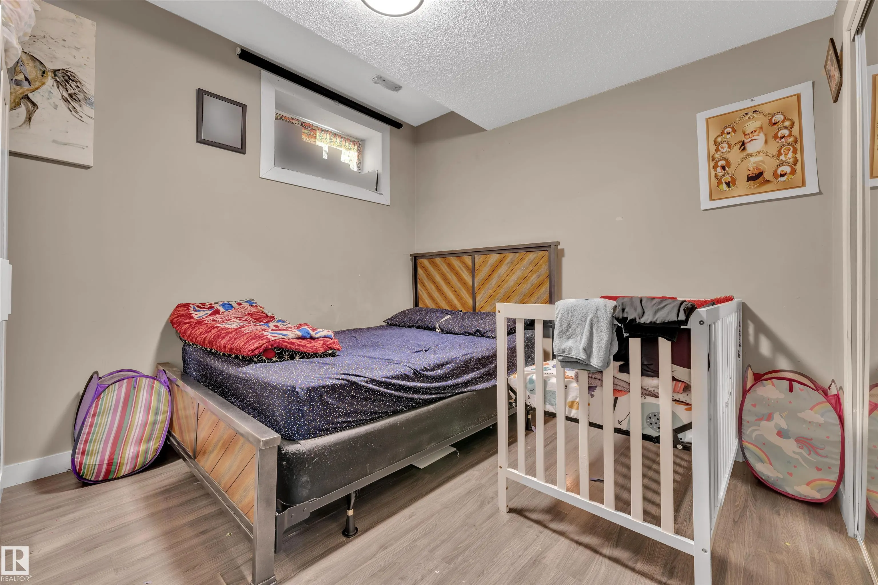 1273 ADAMSON Drive