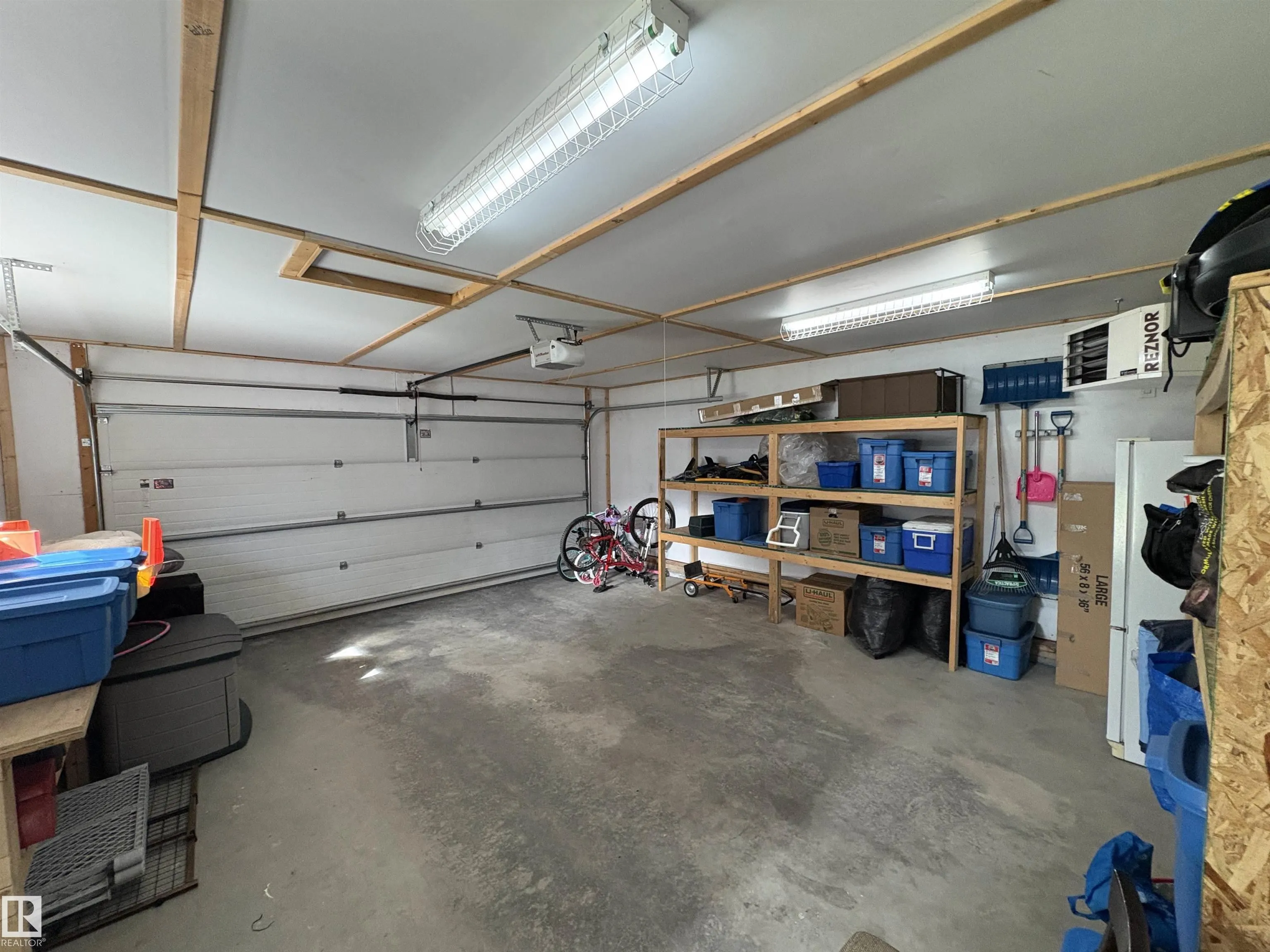152 Mackay Crescent