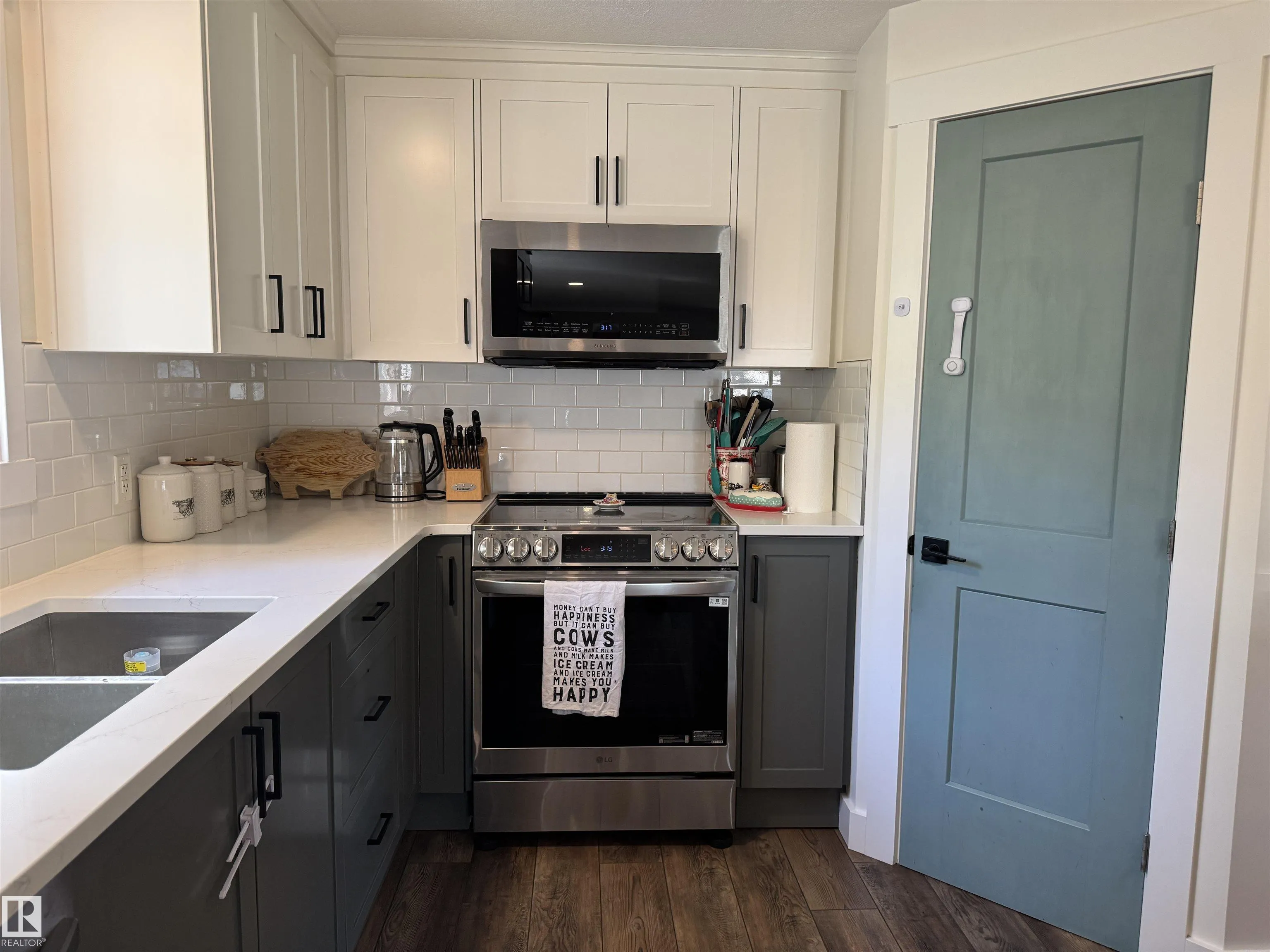 5204 TWP 490