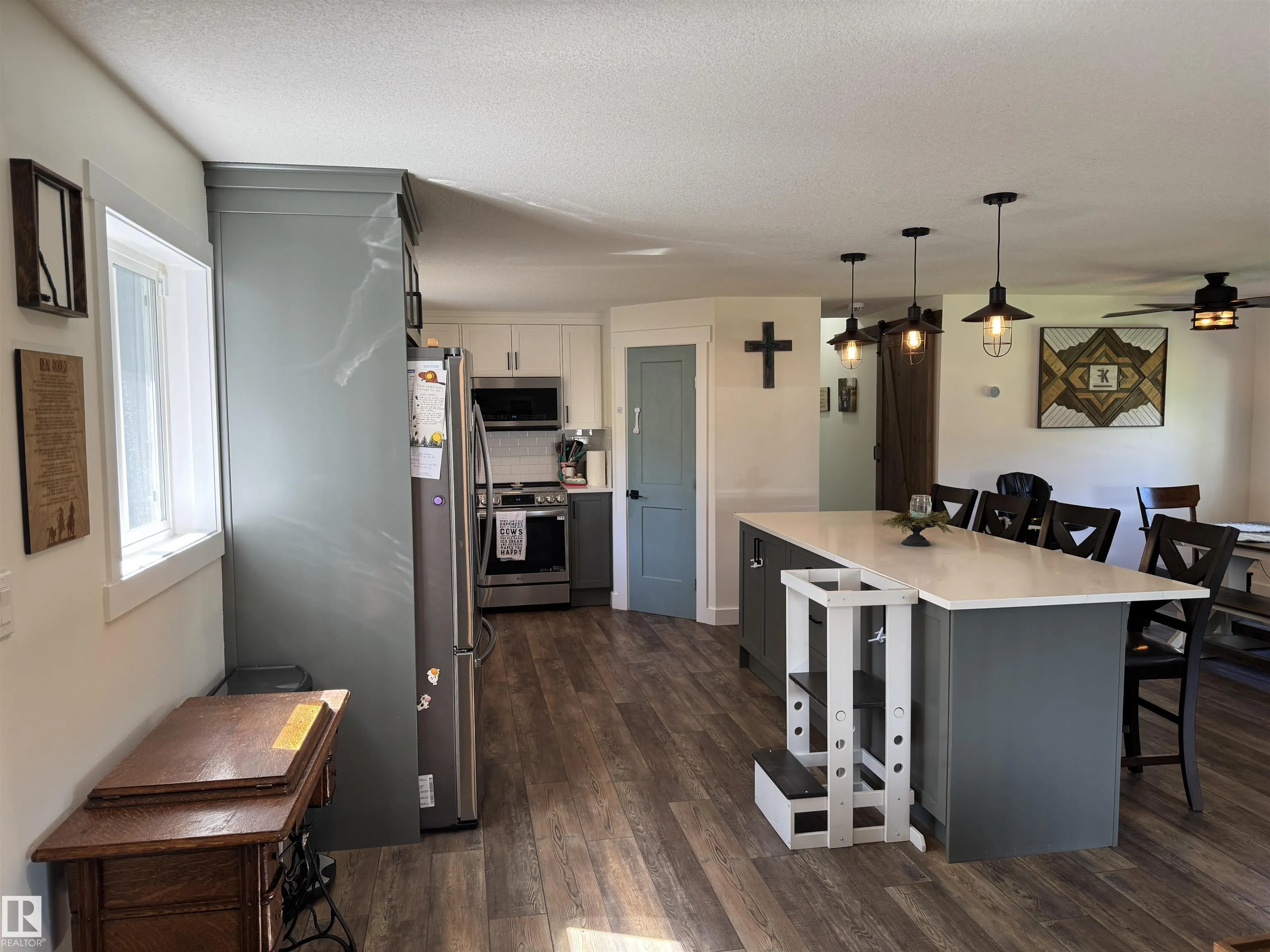 5204 TWP 490