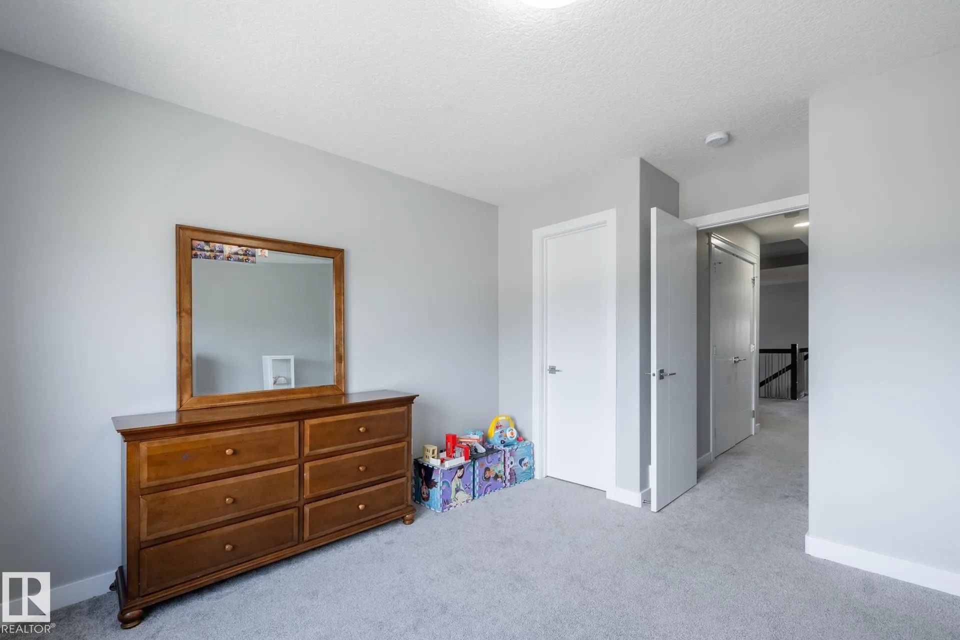 9327 COOPER BEND Bend