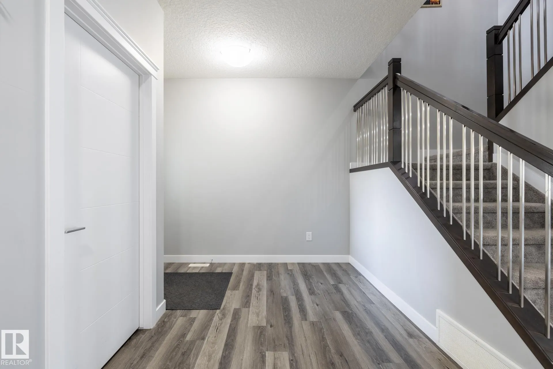 9327 COOPER BEND Bend