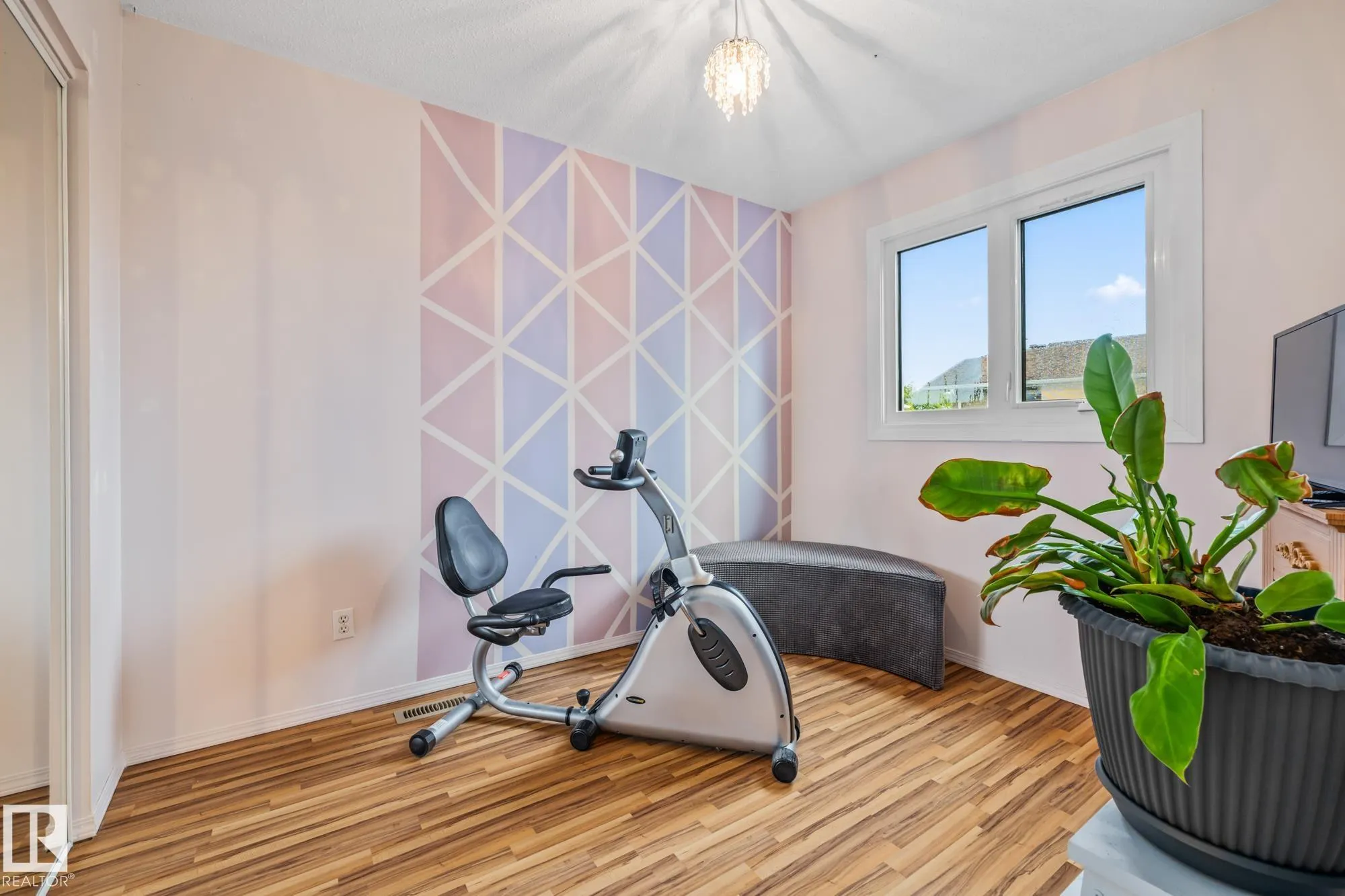 10940 BEAUMARIS Road