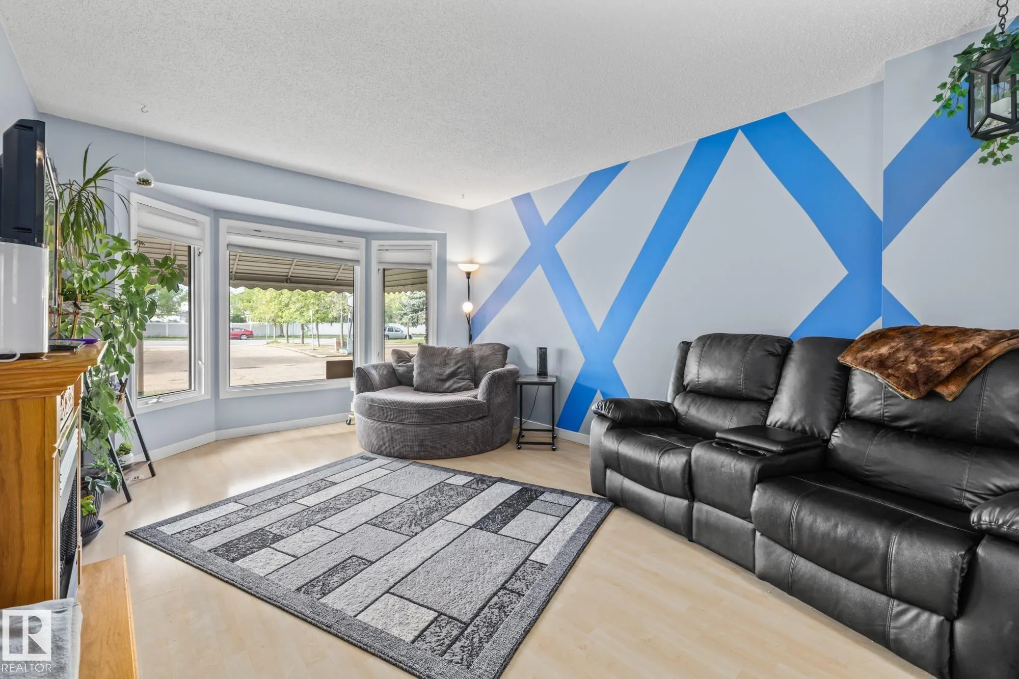 10940 BEAUMARIS Road