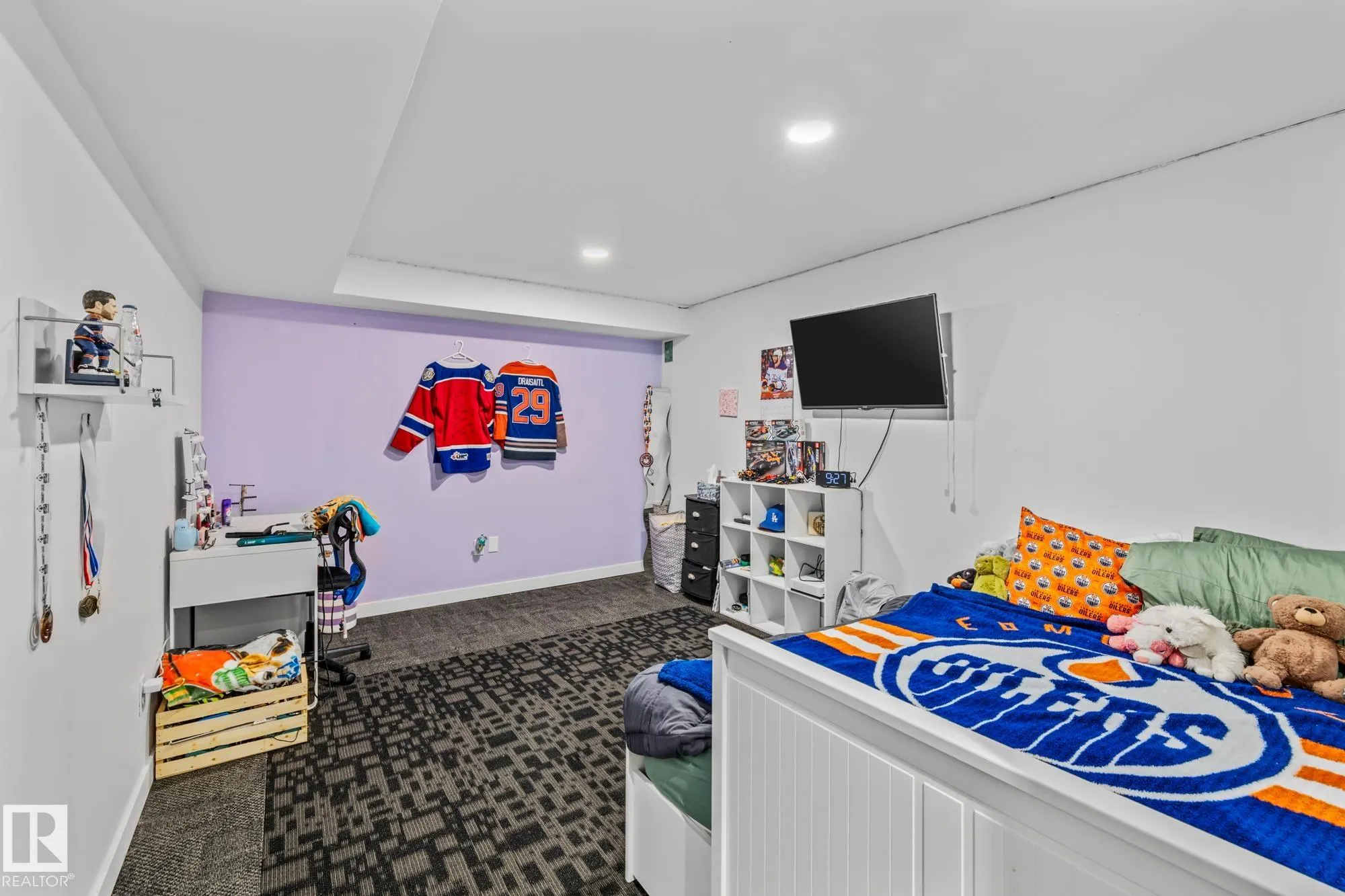 10940 BEAUMARIS Road