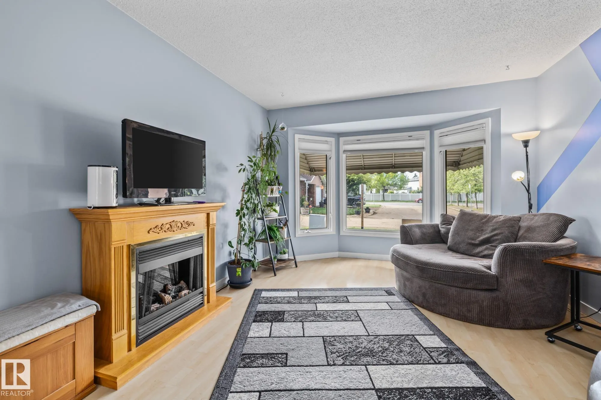 10940 BEAUMARIS Road