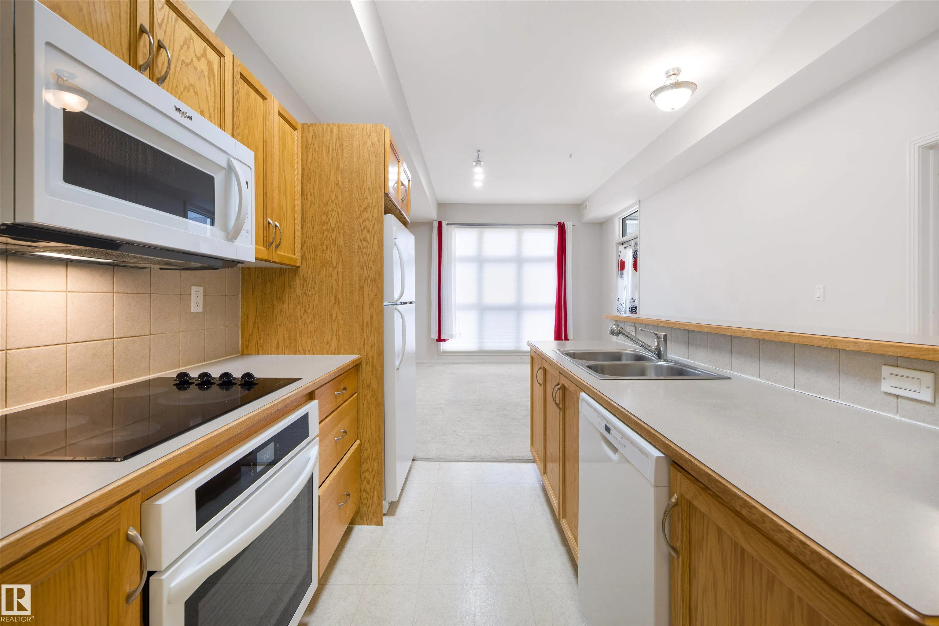 10407 122 Street