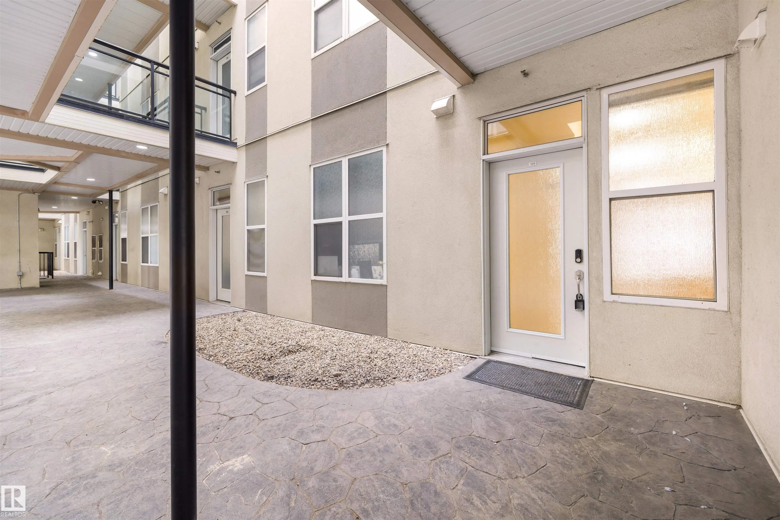 10407 122 Street