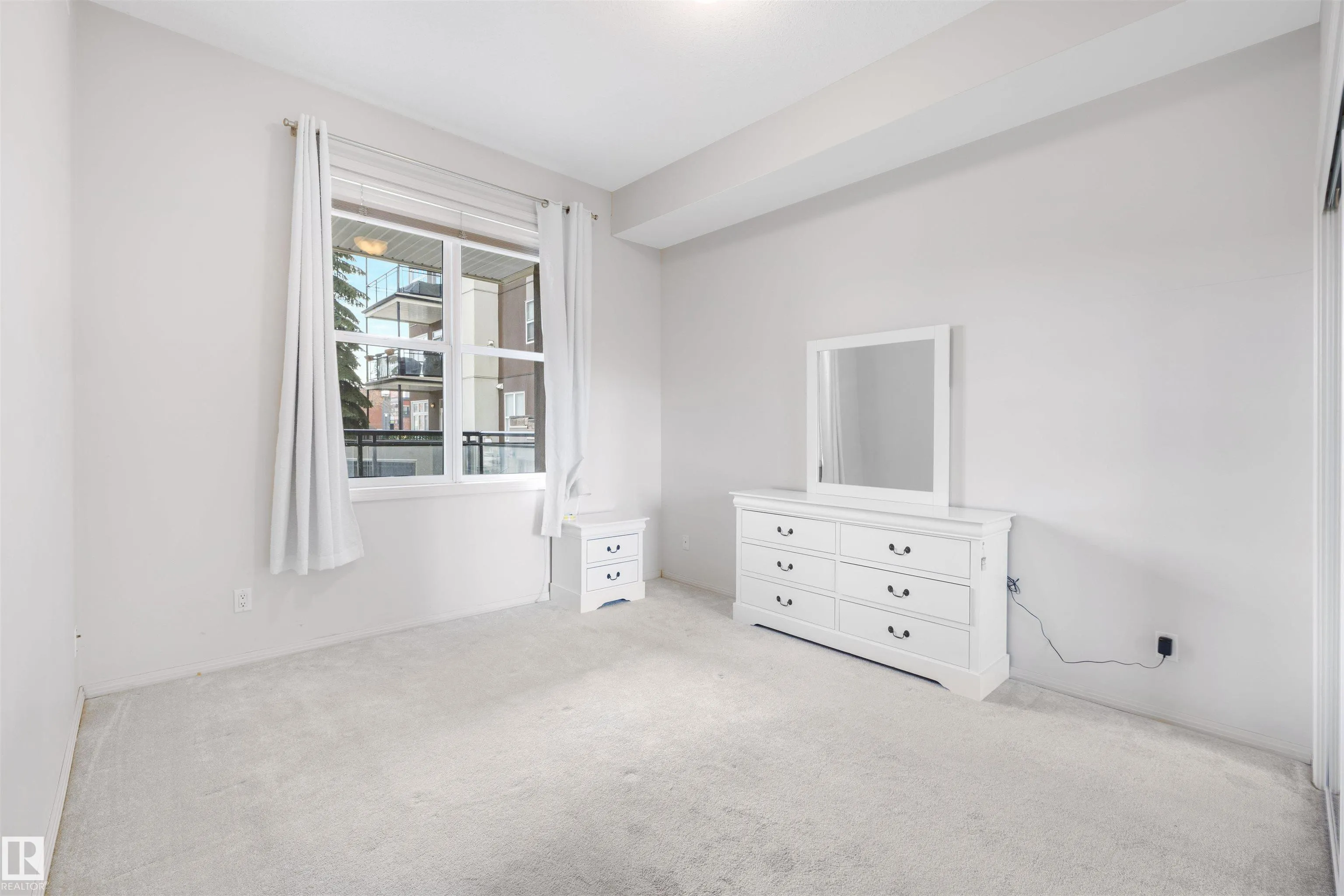 10407 122 Street