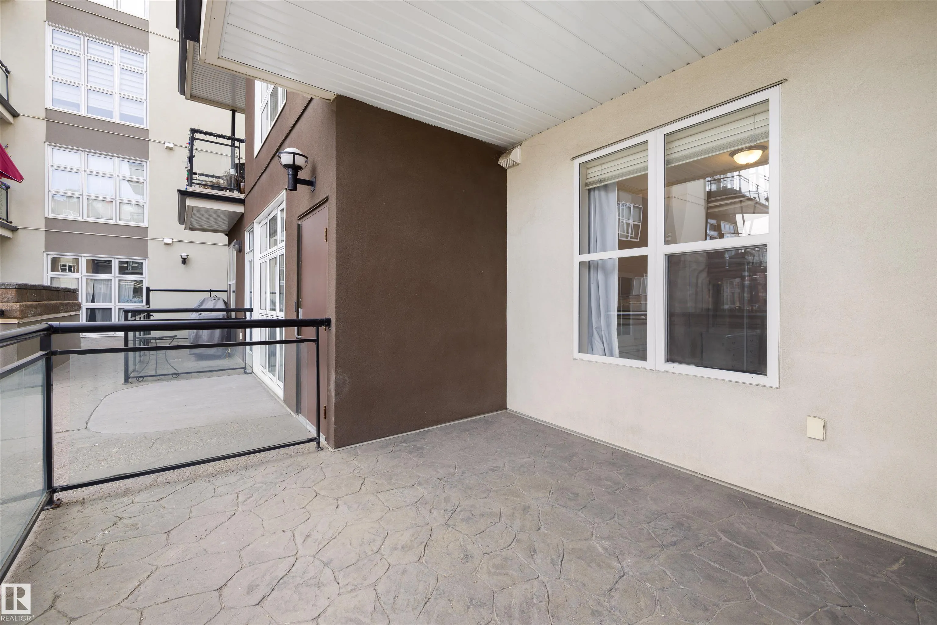 10407 122 Street