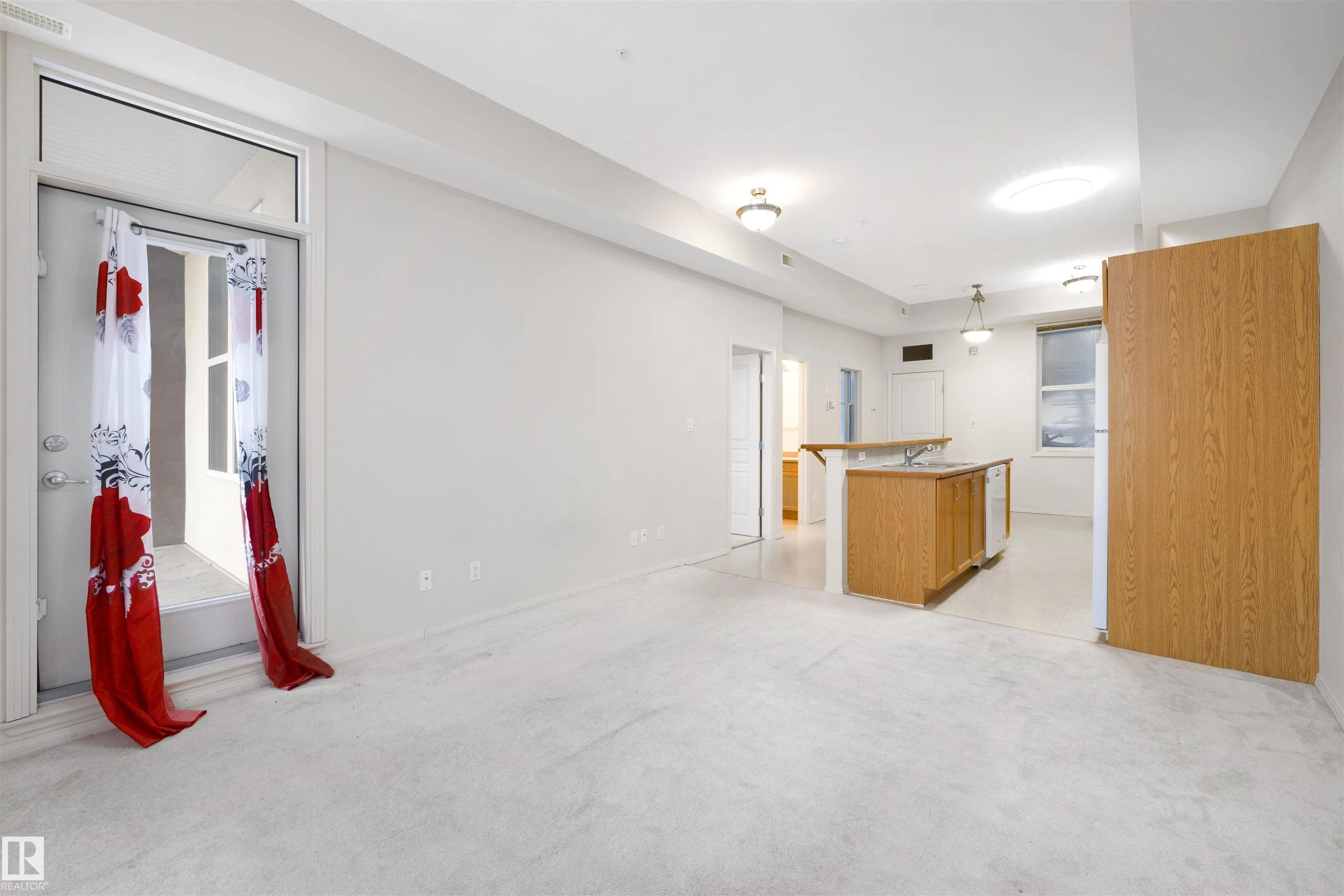 10407 122 Street