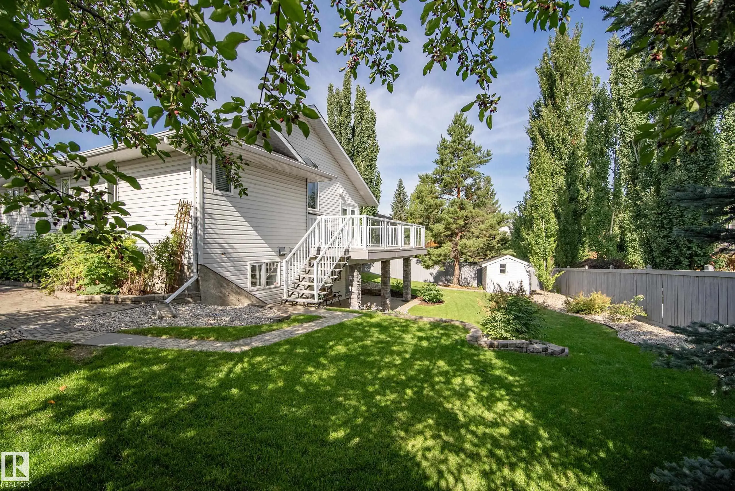 6 Hunter Place