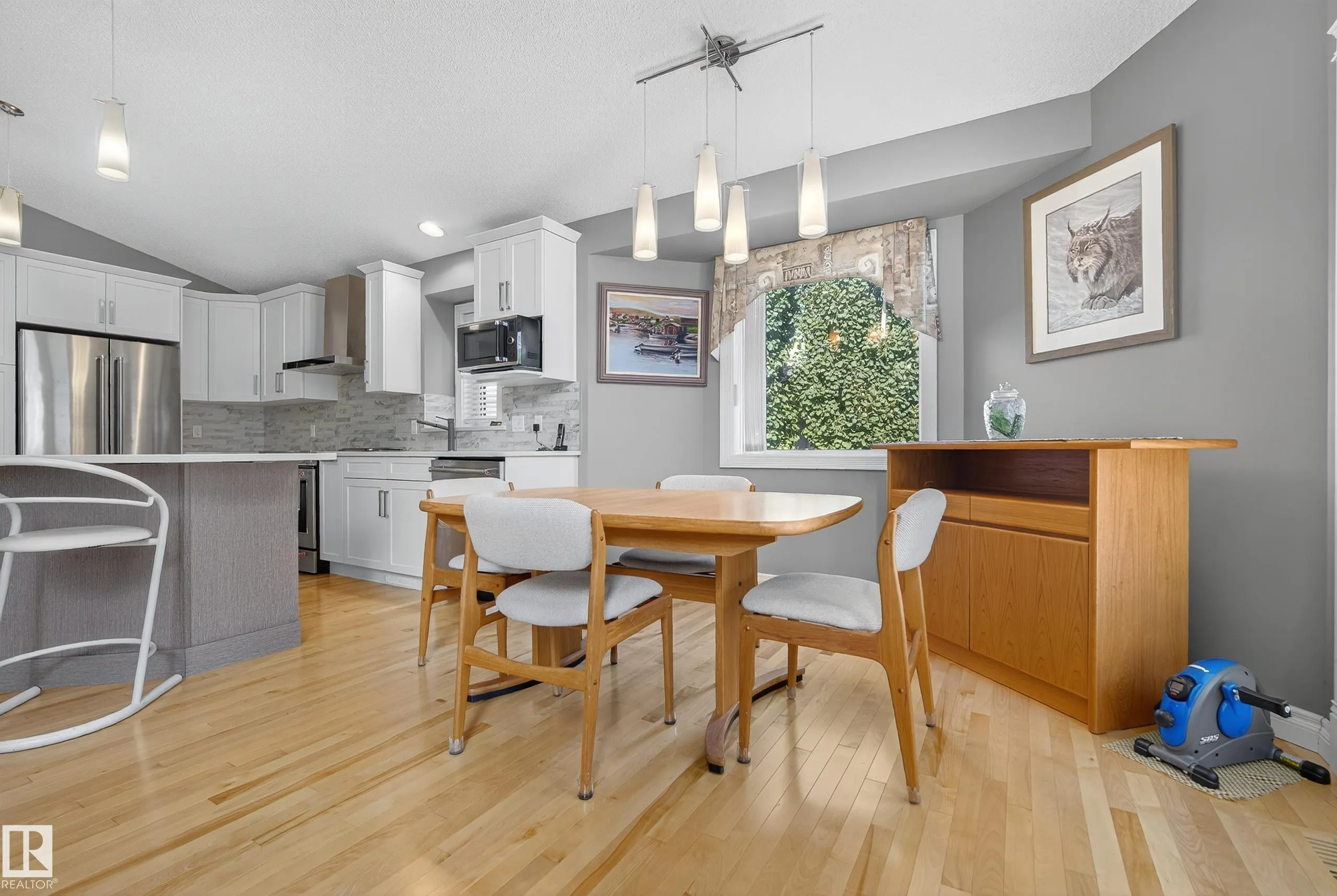 6 Hunter Place