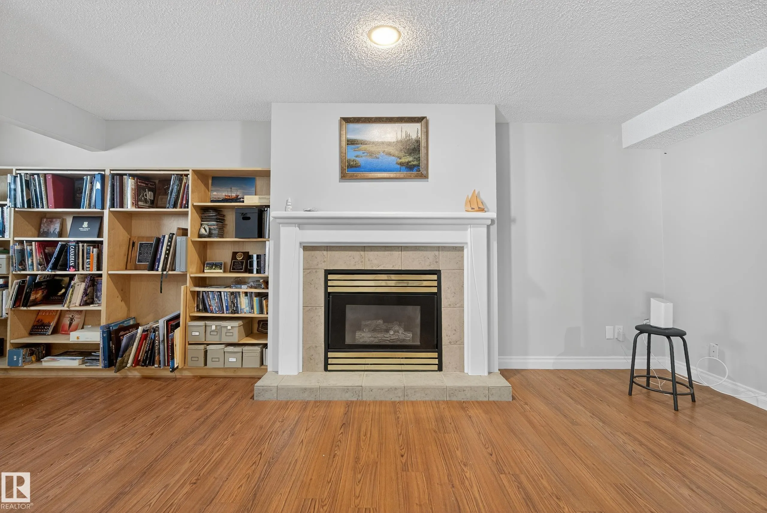 6 Hunter Place