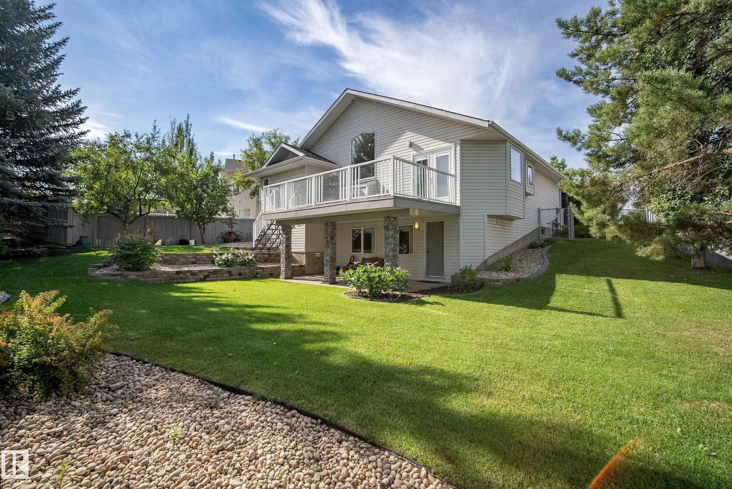 6 Hunter Place