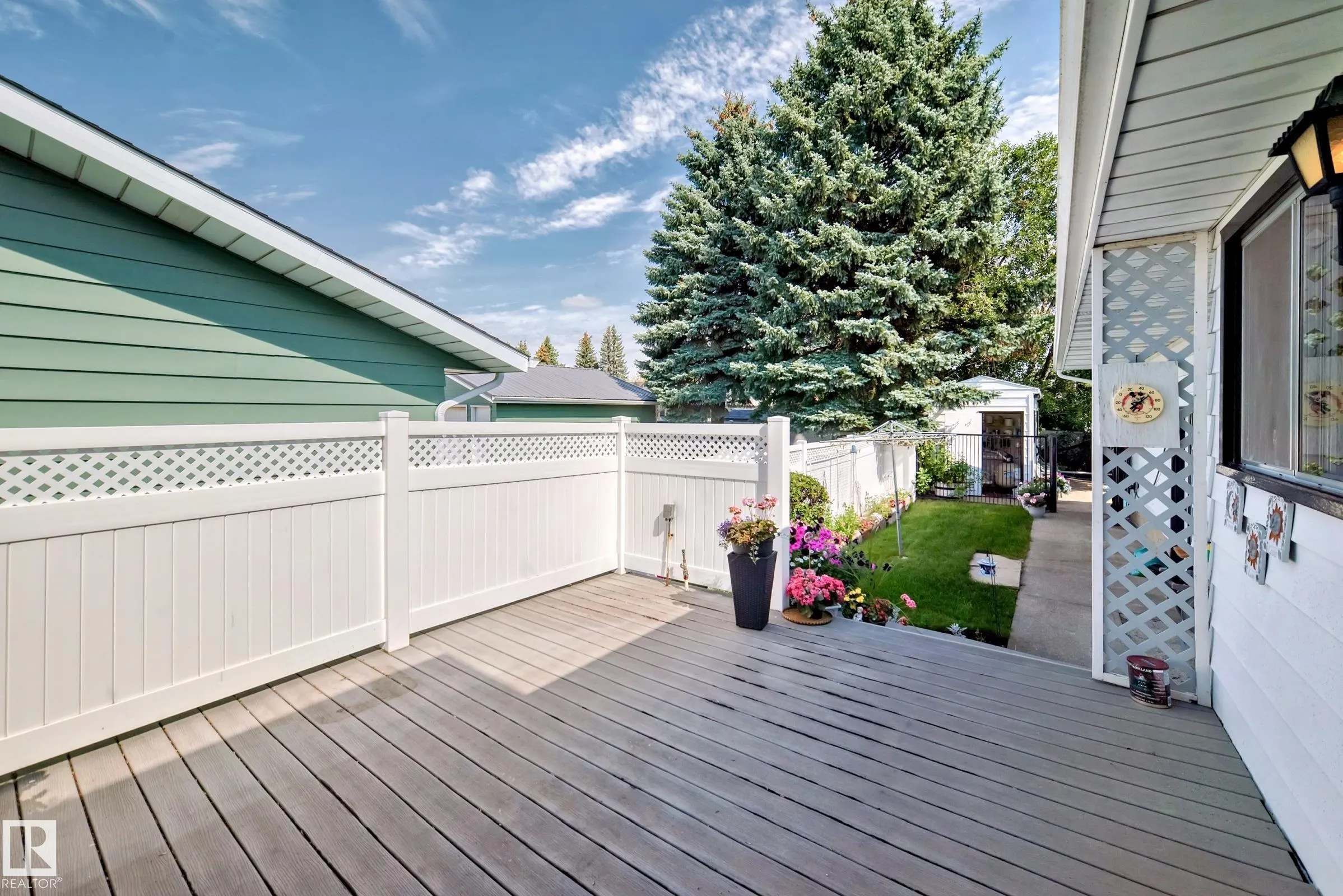 1005 STRATHCONA Drive