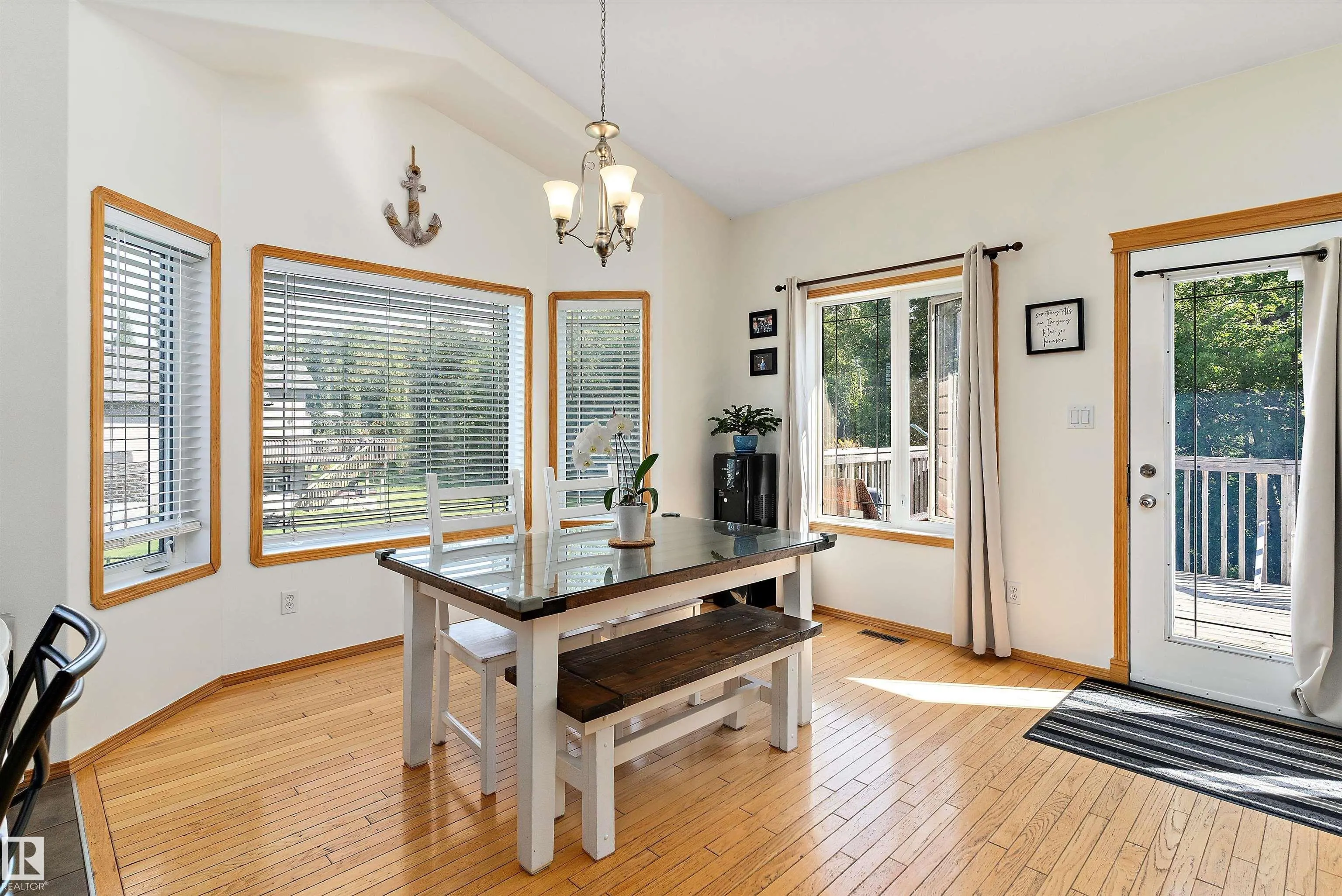 75 Willowview BV