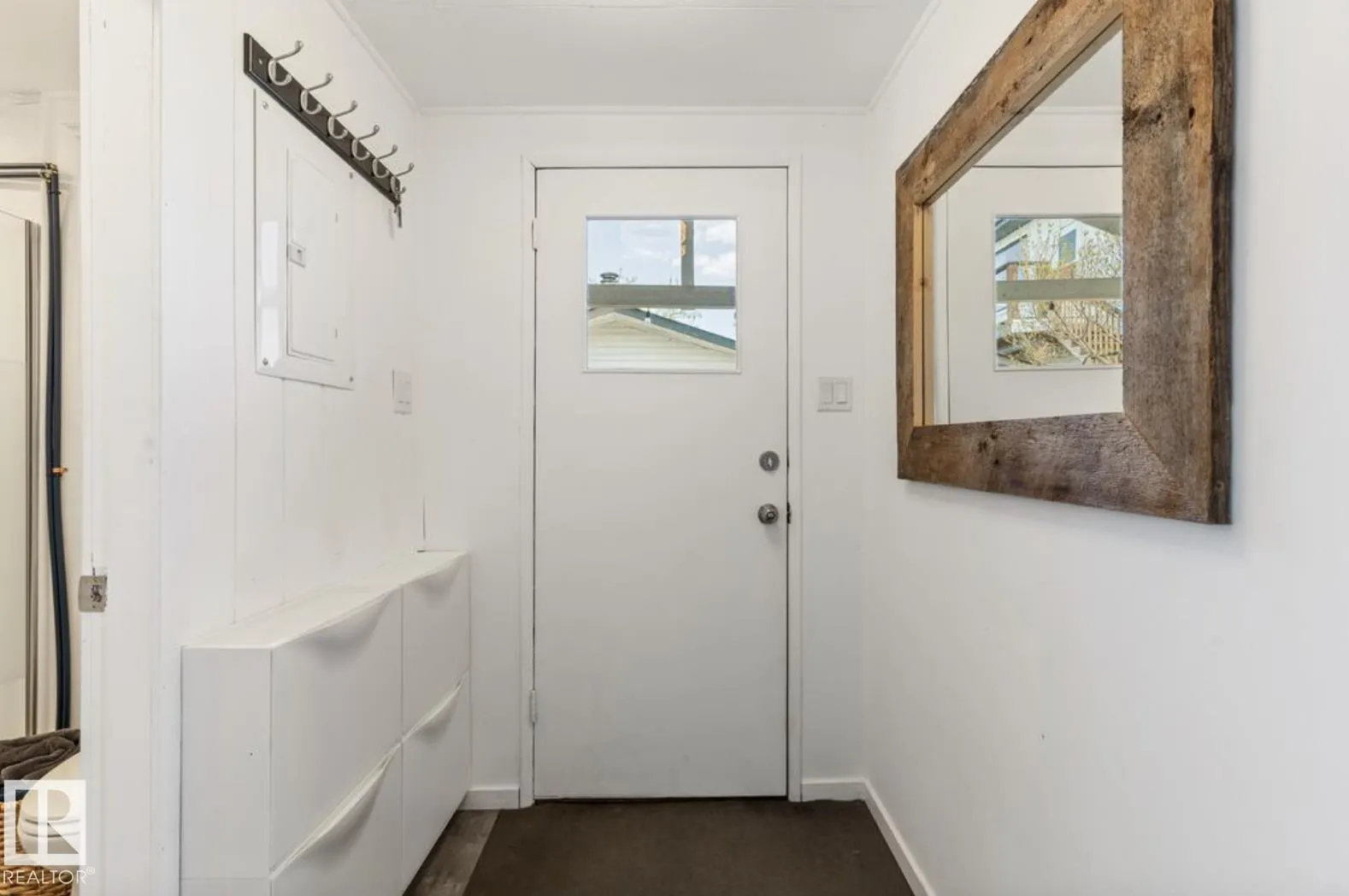 6330 Ste Anne Trail