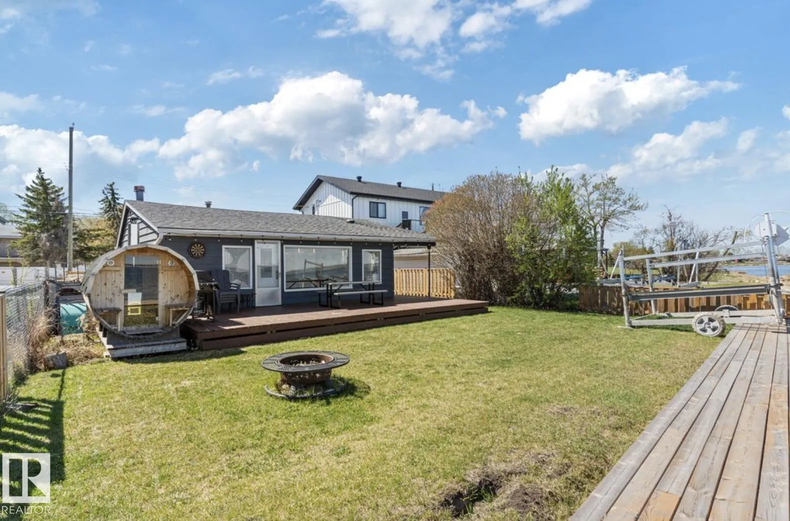6330 Ste Anne Trail